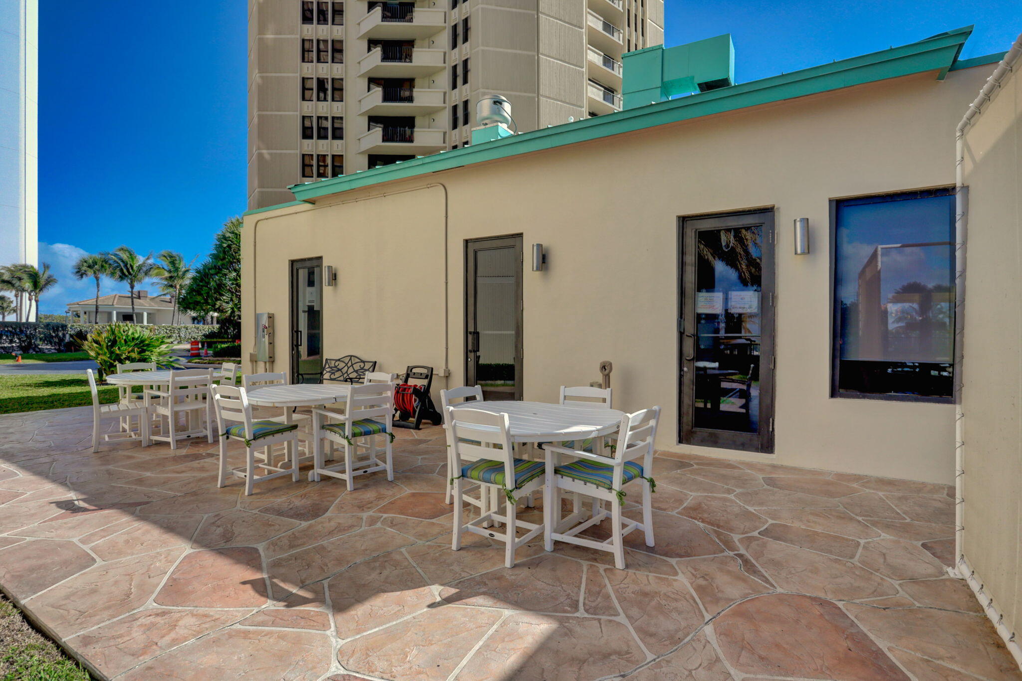 2800 N Ocean Drive B24d Property Photo 58