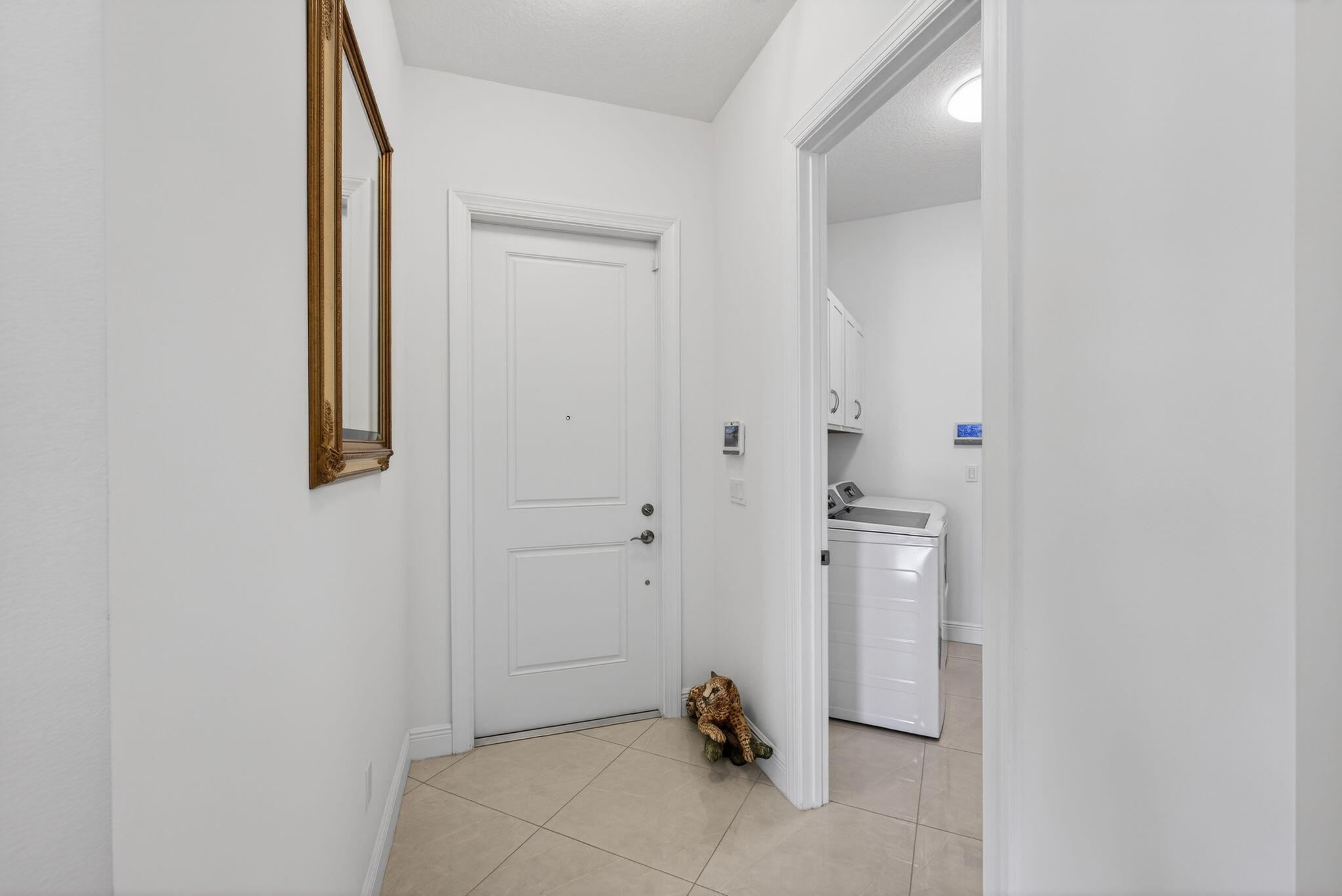 4805 Saint Armands Way Property Photo 6