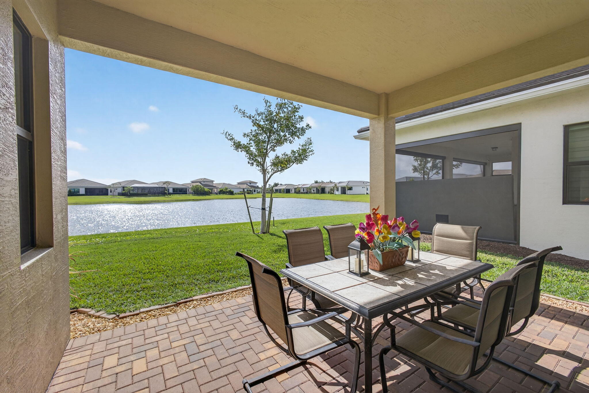 4805 Saint Armands Way Property Photo 37