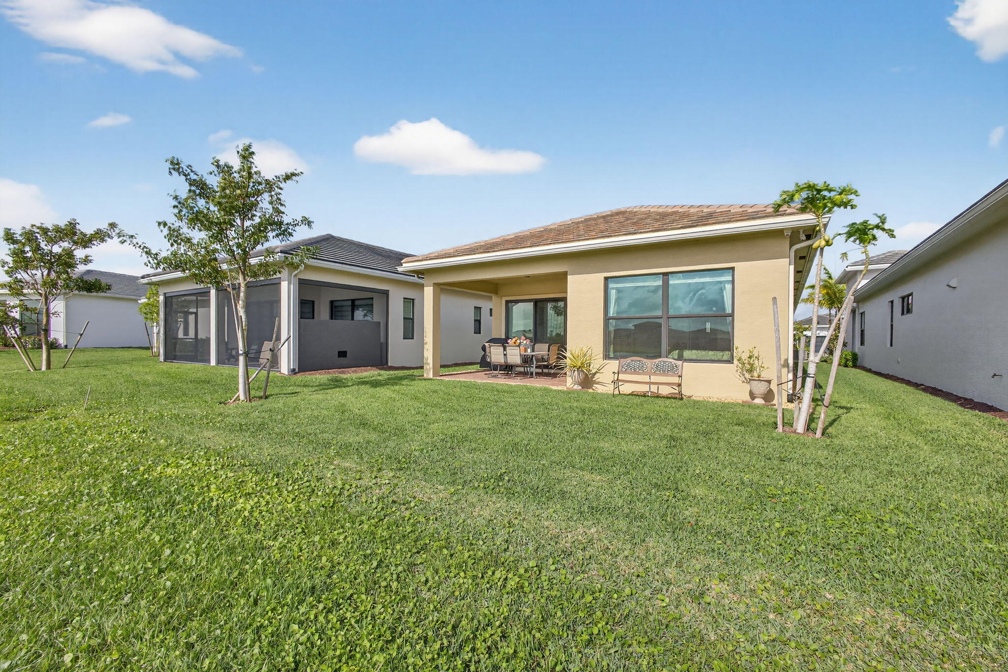 4805 Saint Armands Way Property Photo 43