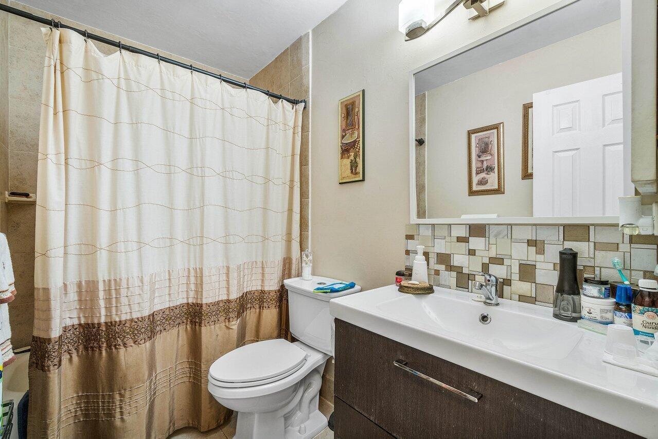 5814 Doris Court Property Photo 19