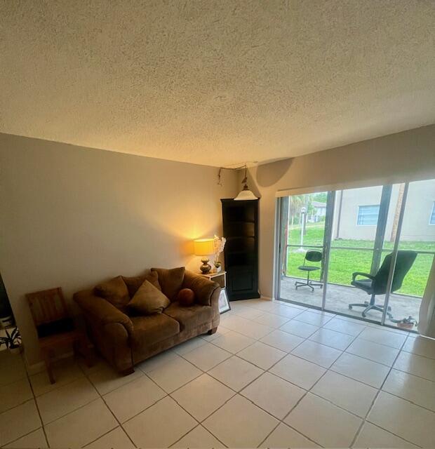 2700 Riverside Drive 103 Property Photo 4