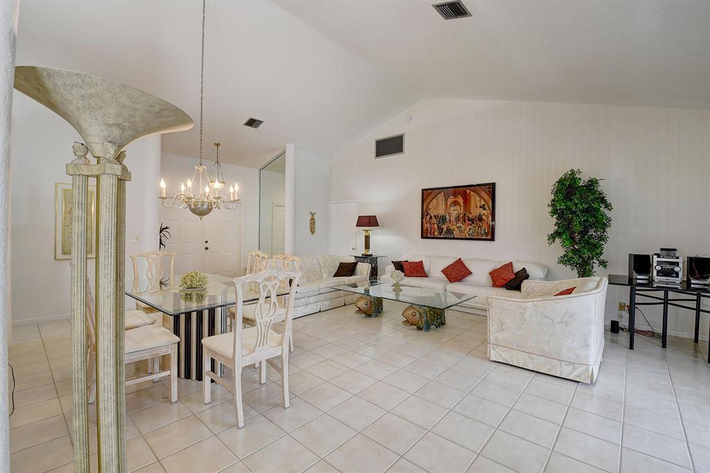 9565 El Clair Ranch Road Property Photo 8