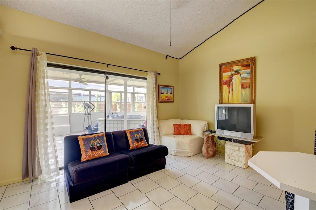 9565 El Clair Ranch Road Property Photo 16