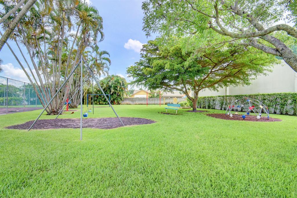 9565 El Clair Ranch Road Property Photo 32
