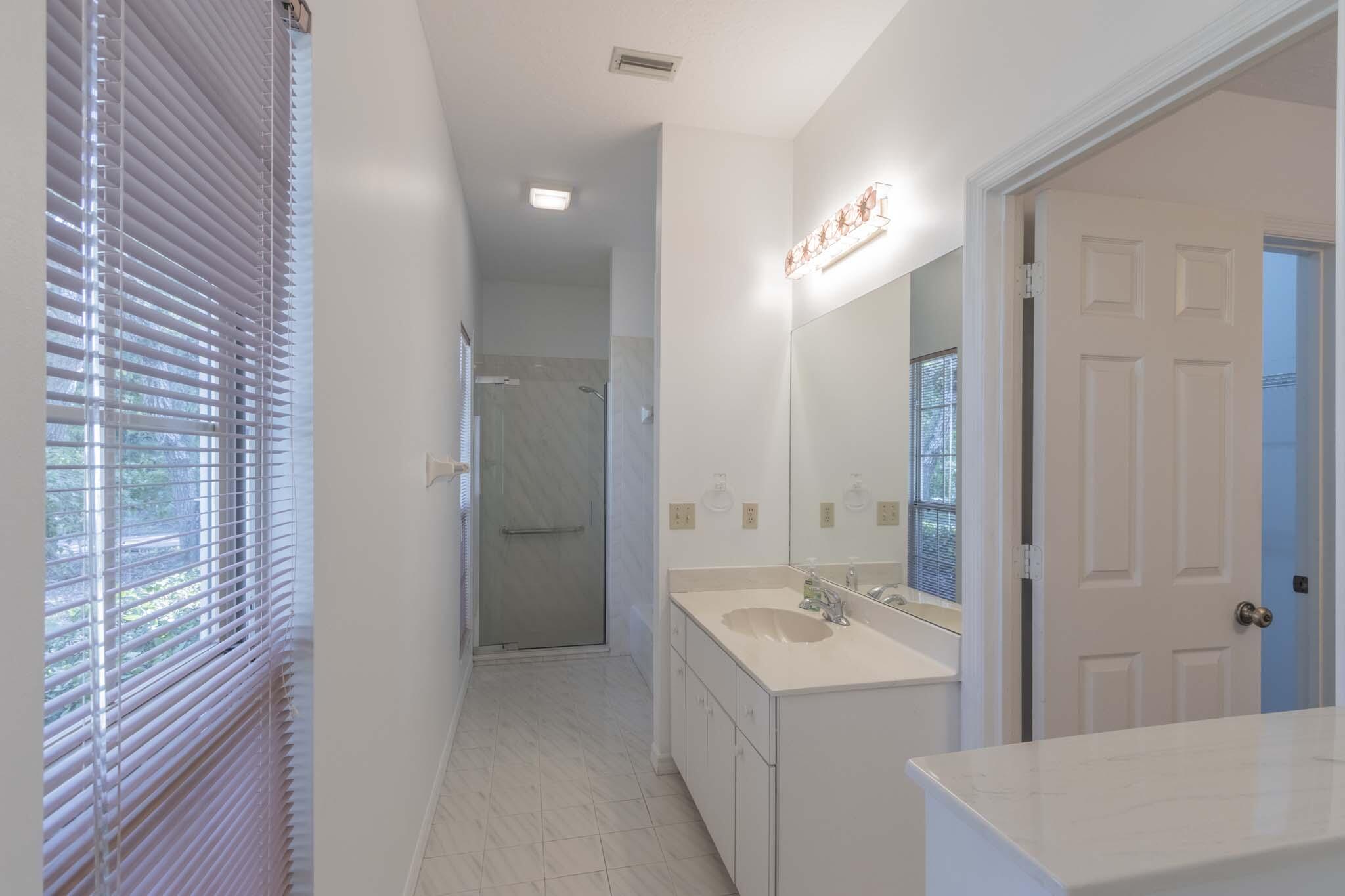 1027 Mangrove Lane Property Photo 24