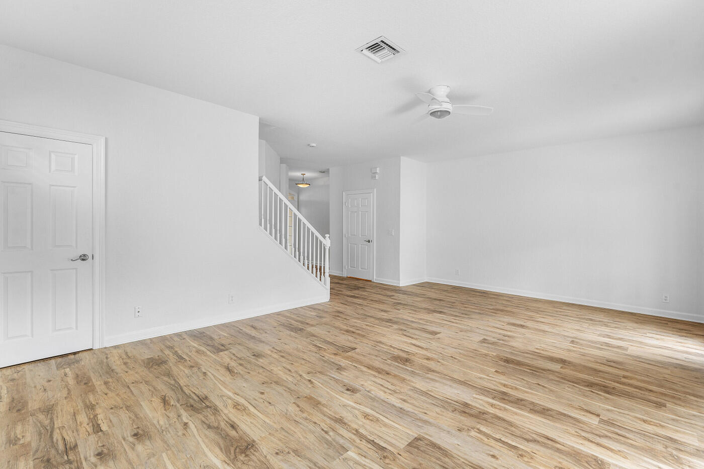 8058 Murano Circle Property Photo 8