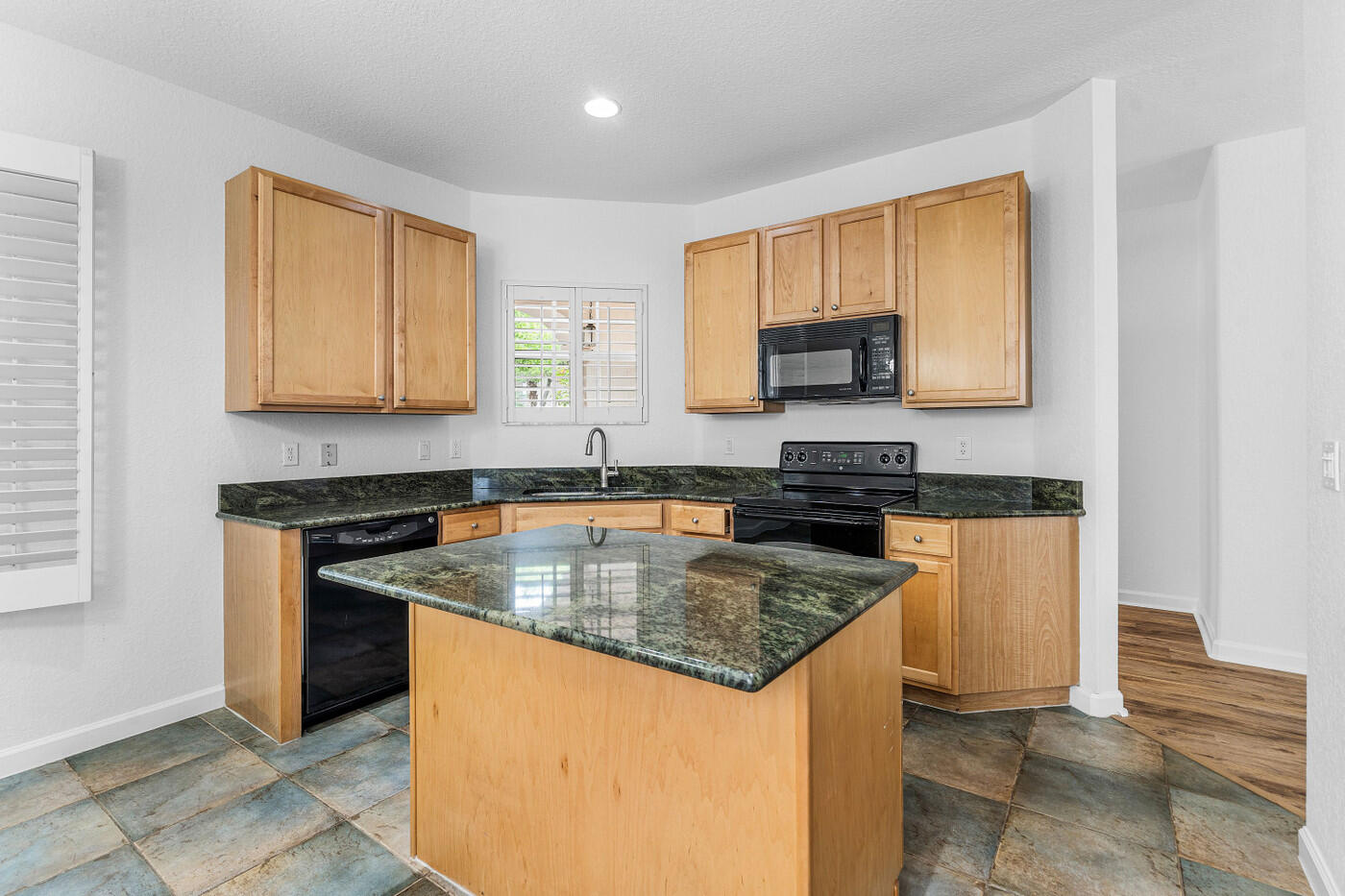 8058 Murano Circle Property Photo 12