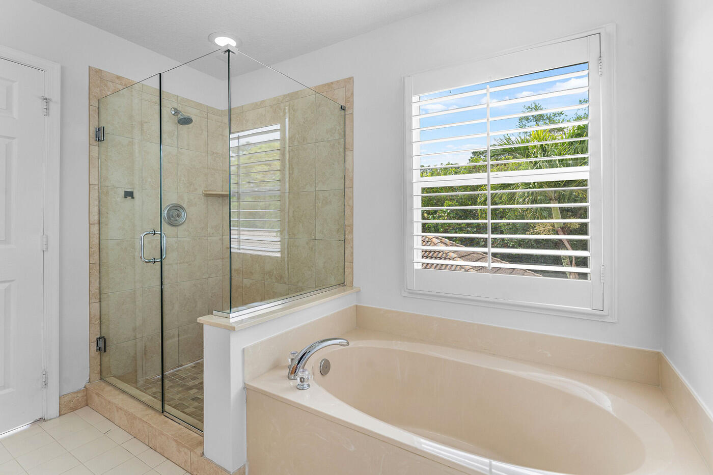8058 Murano Circle Property Photo 19