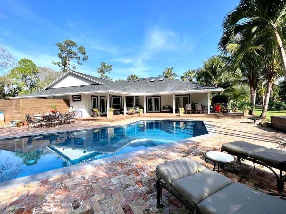 14256 Greentree Trail Property Photo 1