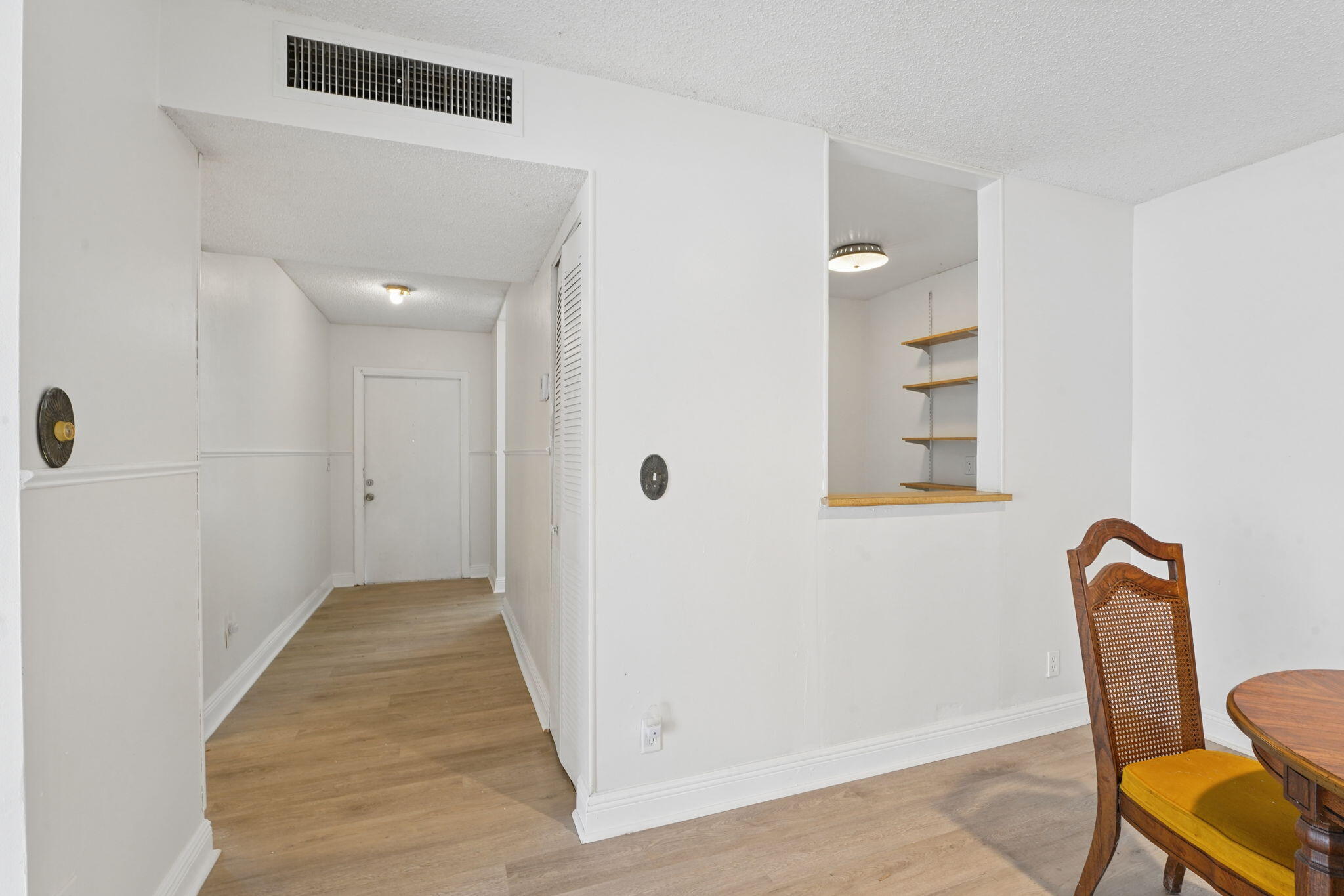 7708 Margate Boulevard C7-8 Property Photo 5