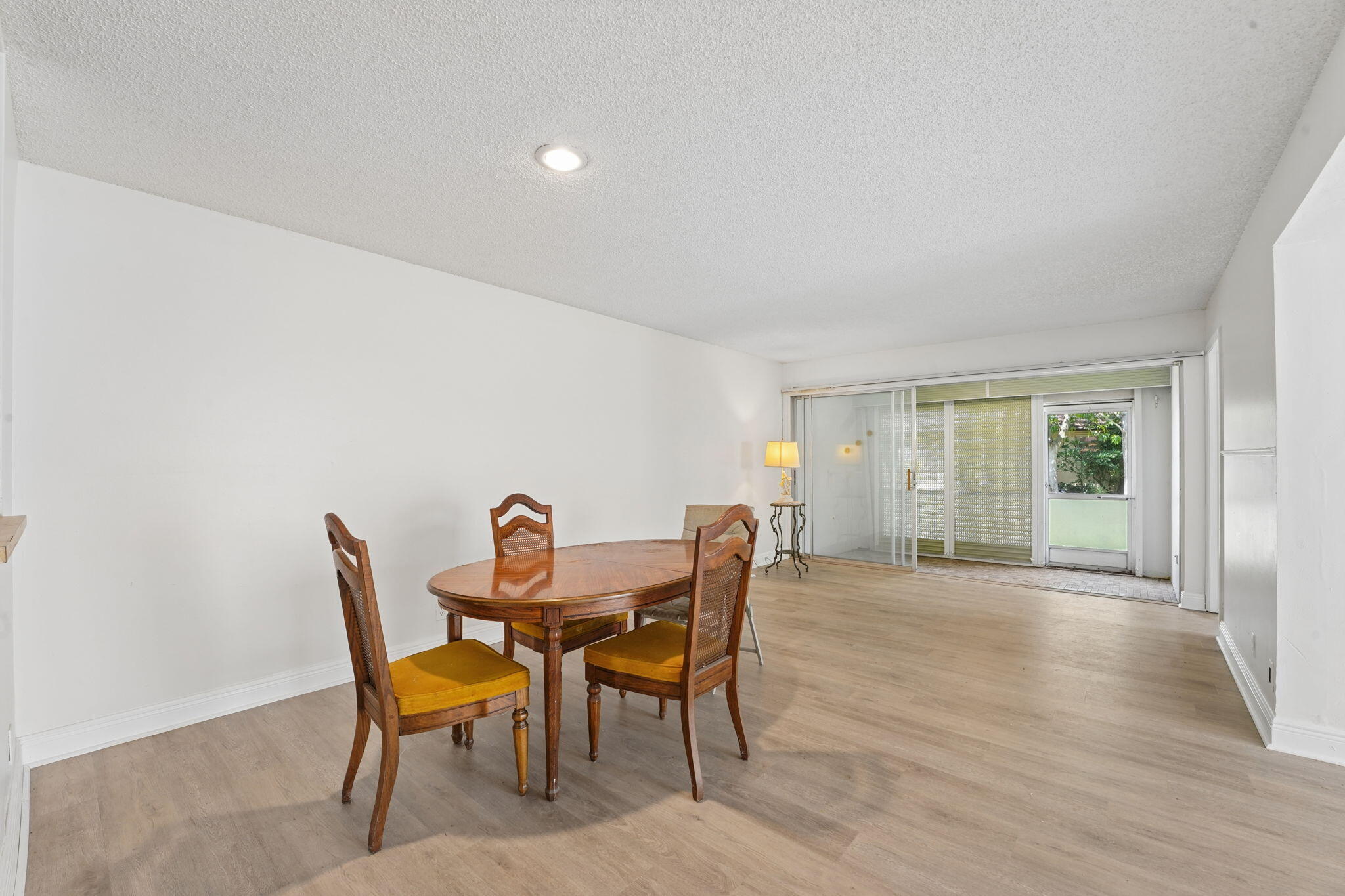 7708 Margate Boulevard C7-8 Property Photo 10