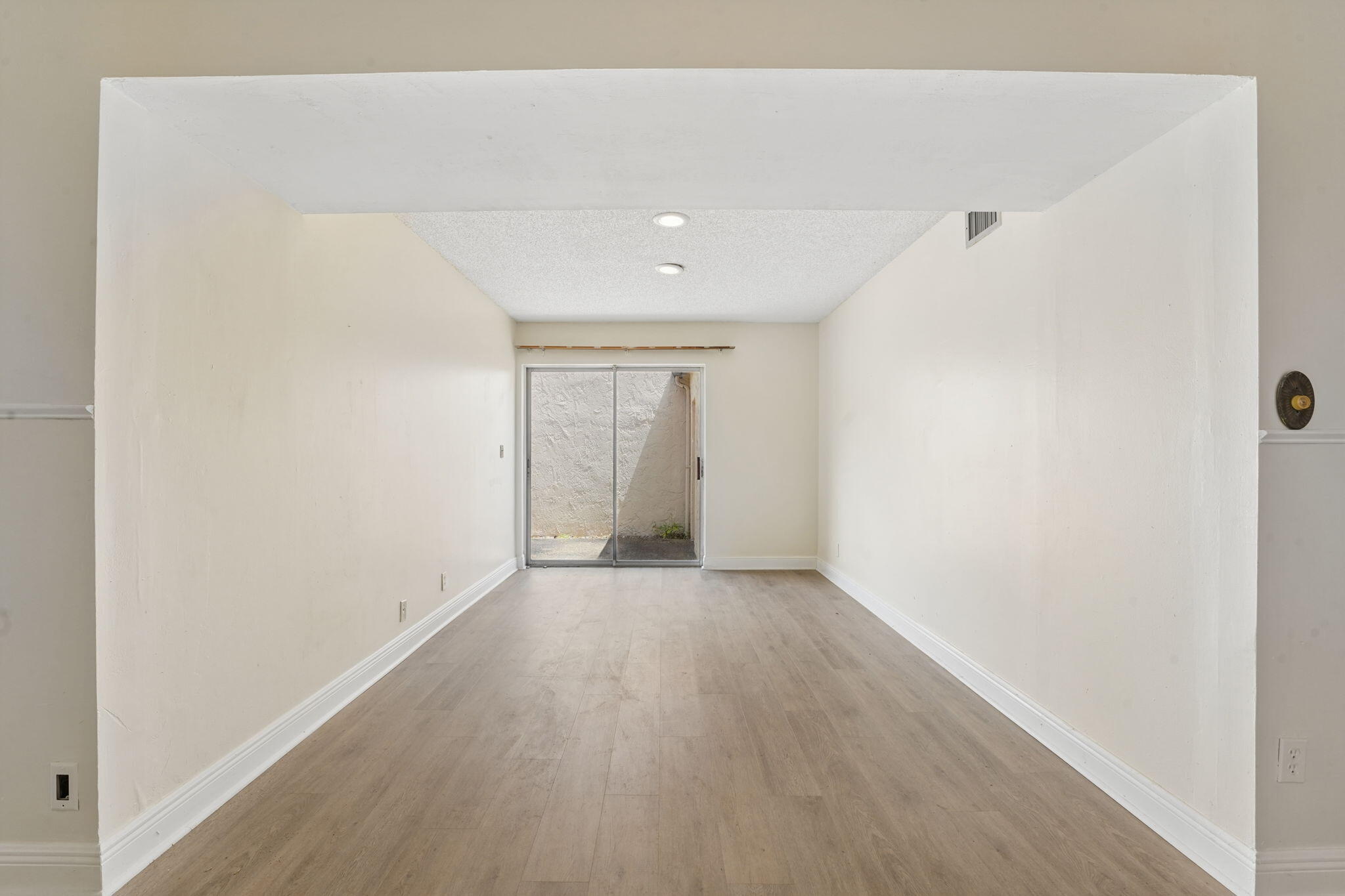 7708 Margate Boulevard C7-8 Property Photo 13