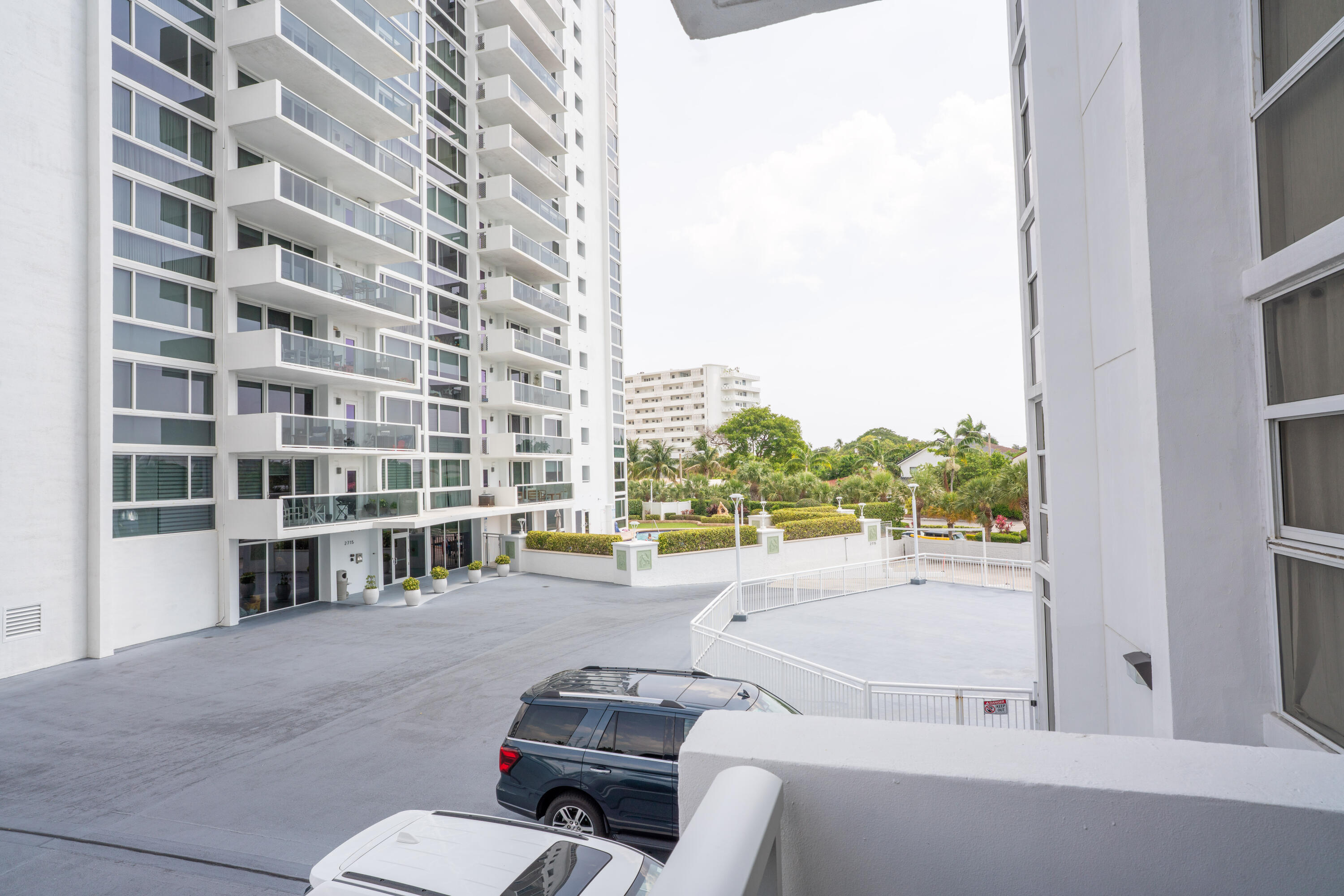 2701 N Ocean Boulevard 2b Property Photo 30