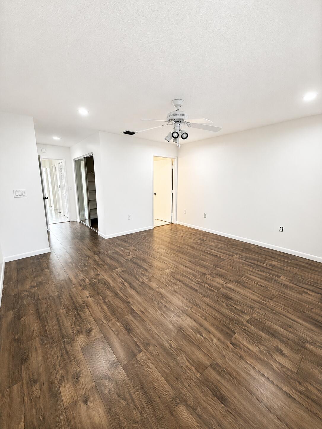 6356 Pointe Pleasant Circle Property Photo 12