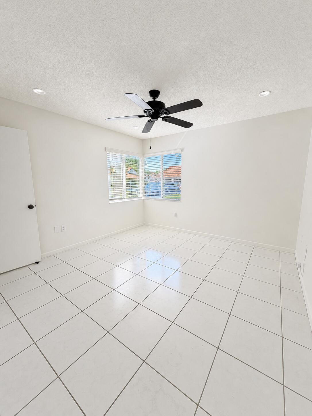 6356 Pointe Pleasant Circle Property Photo 16