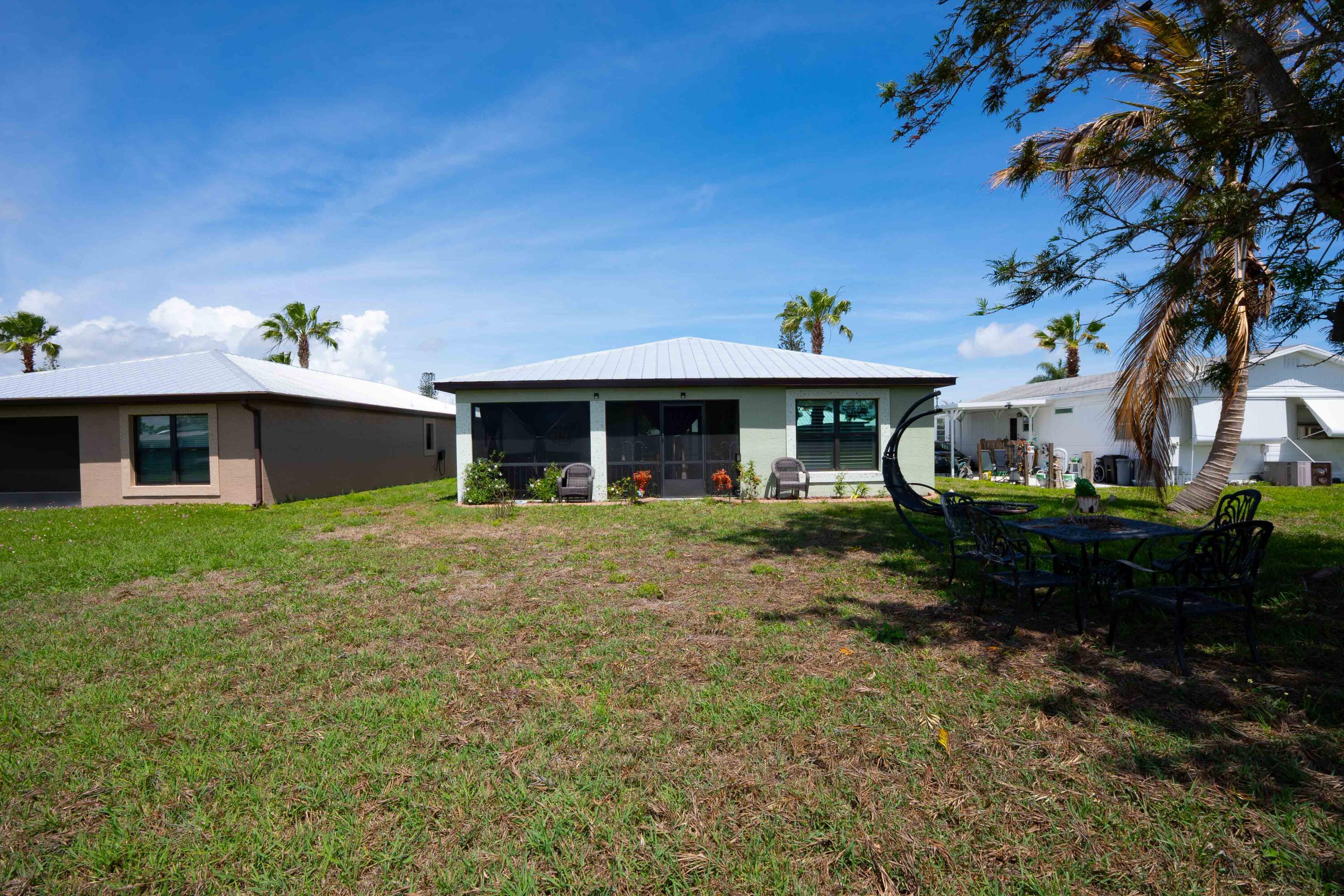 67 El Camino Real Property Photo 7