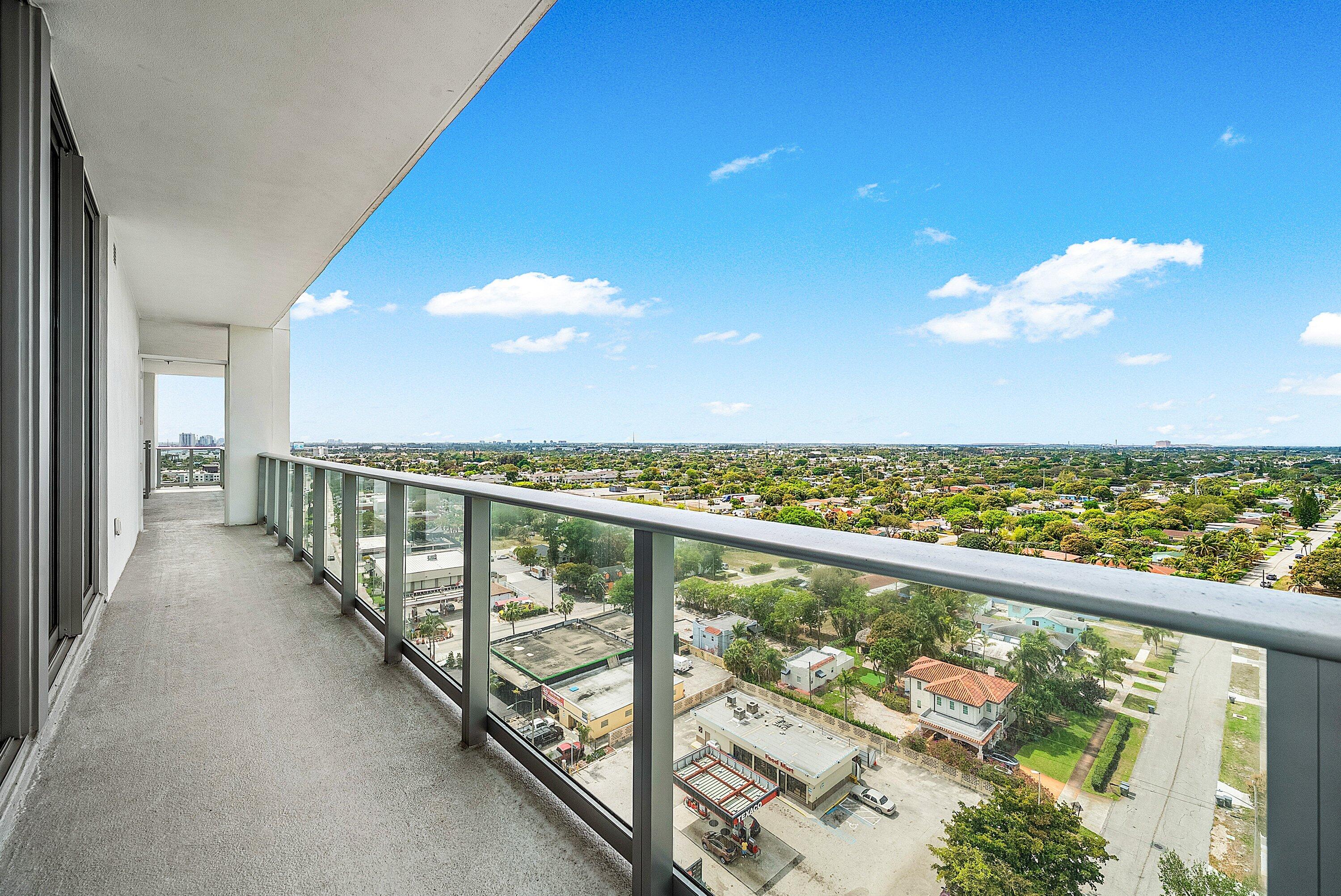 220 Lake Shore Drive 1508 Property Photo 33
