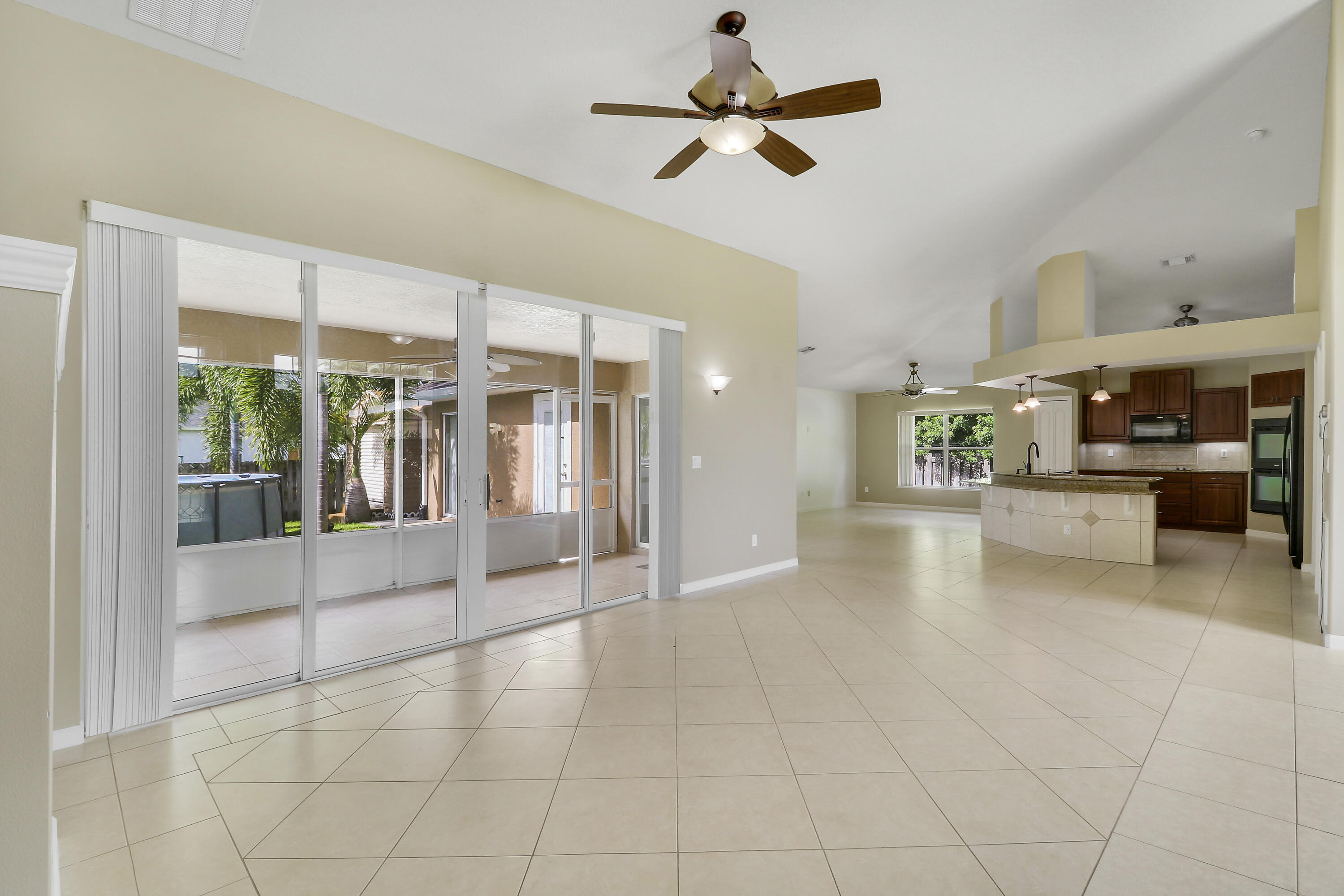 1114 Sw Kalevala Drive Property Photo 9