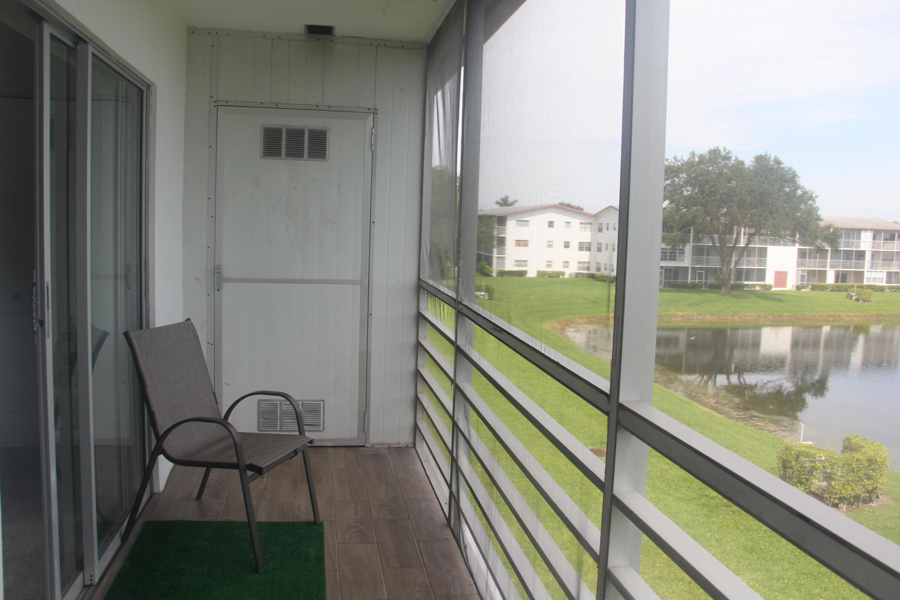 454 Fanshaw K Property Photo 17
