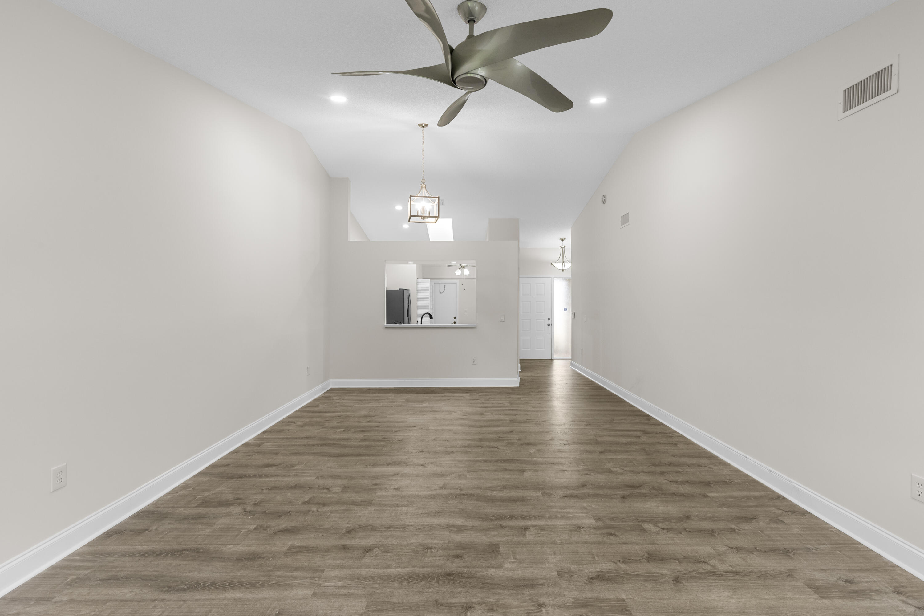 9760 Summerbrook Terrace A Property Photo 13