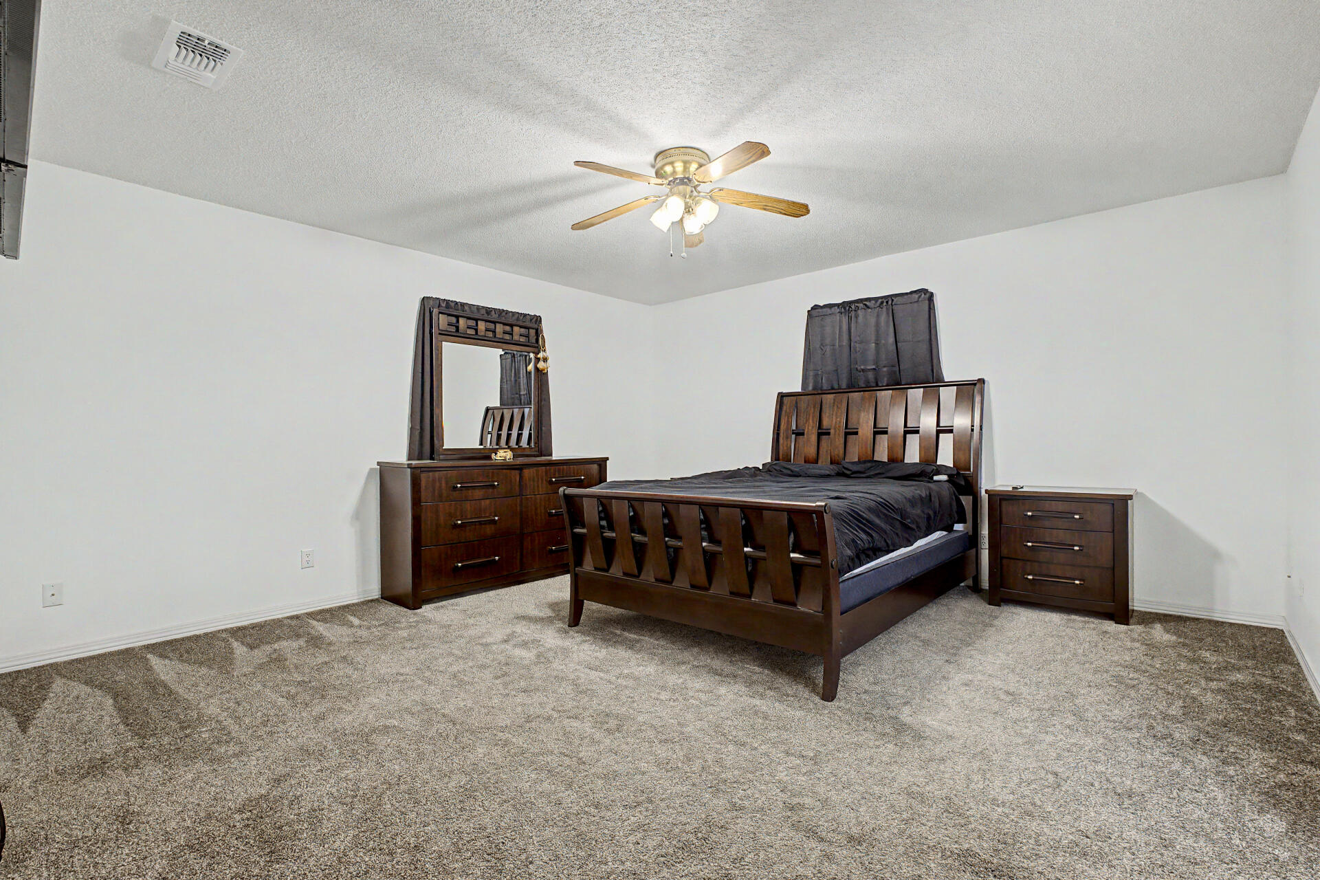 7327 Glidden Lane Property Photo 20