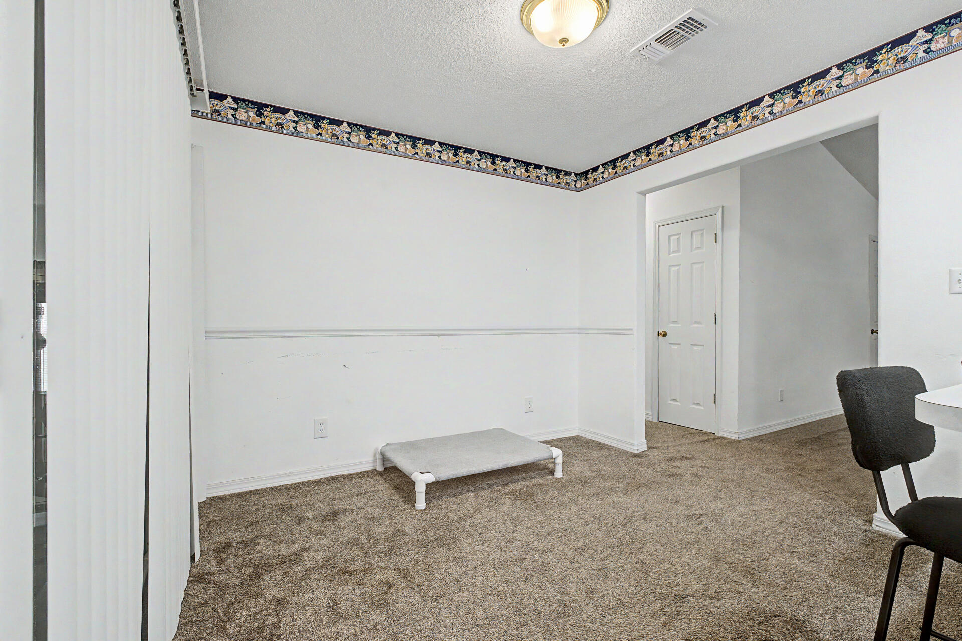 7327 Glidden Lane Property Photo 26