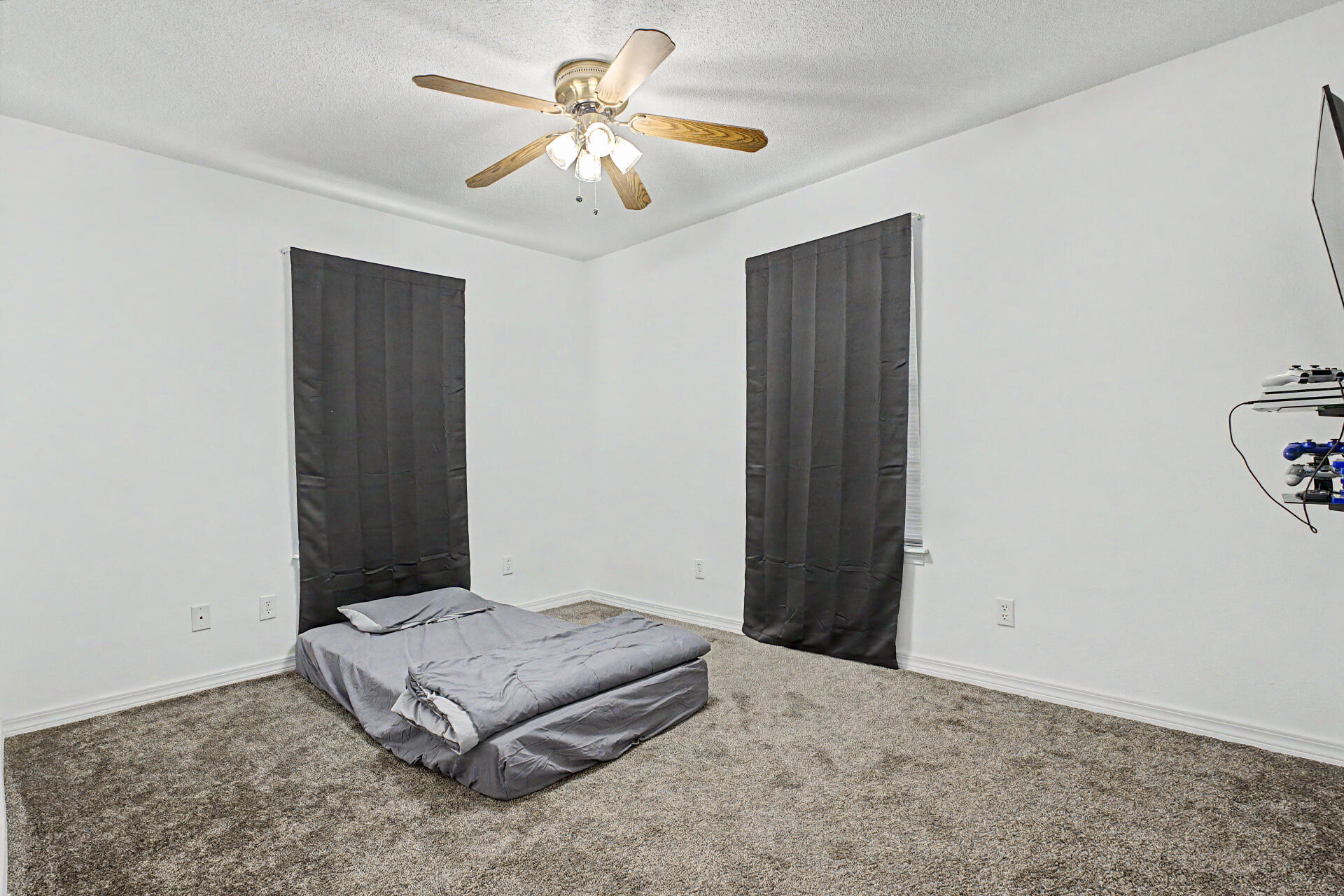 7327 Glidden Lane Property Photo 29