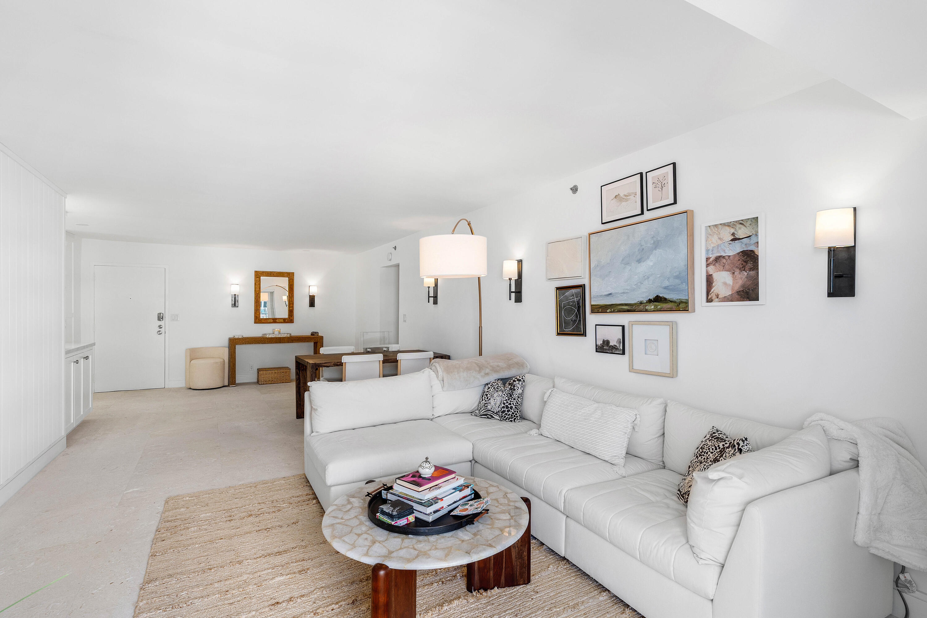 3301 S Ocean Boulevard 810 Property Photo 4
