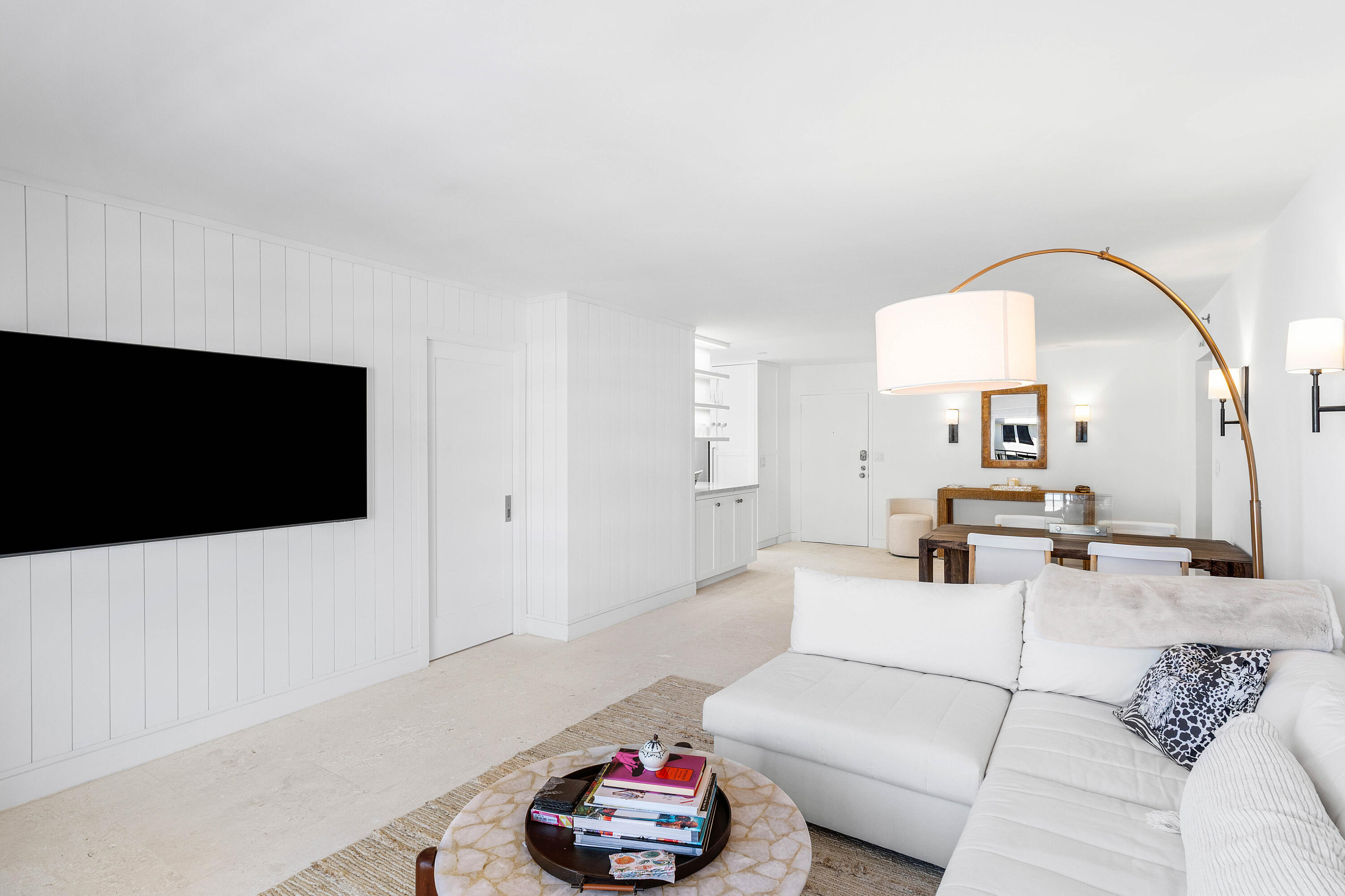 3301 S Ocean Boulevard 810 Property Photo 5