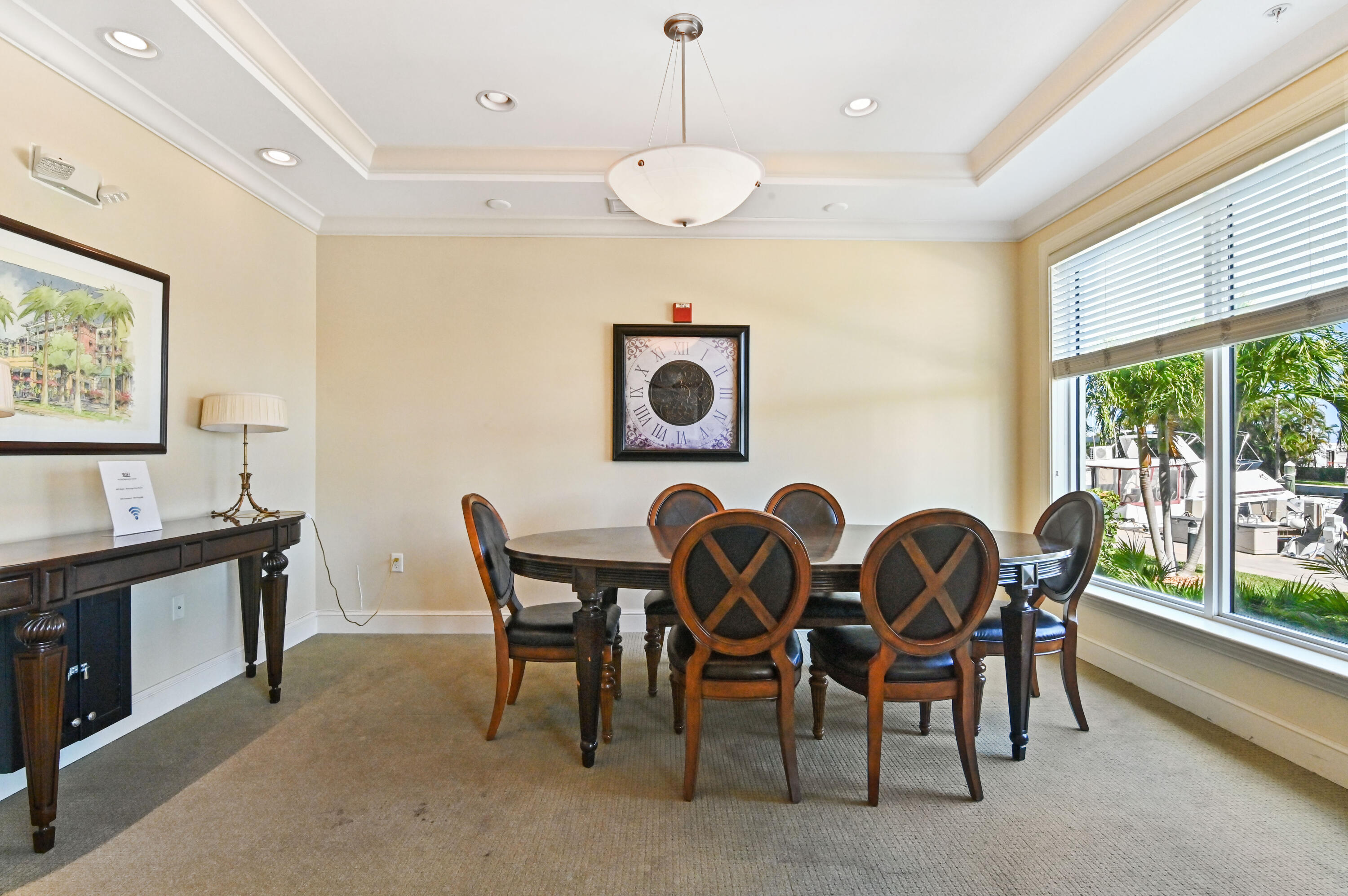 804 E Windward Way #122 Property Photo 19