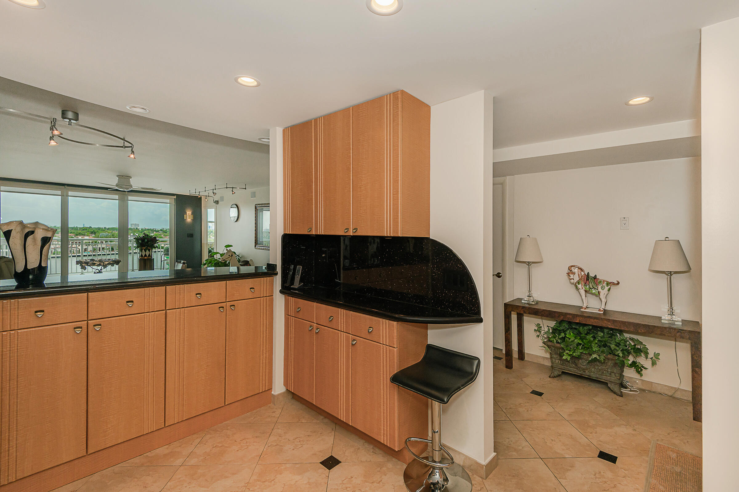 511 Bayshore Drive 707 Property Photo 8