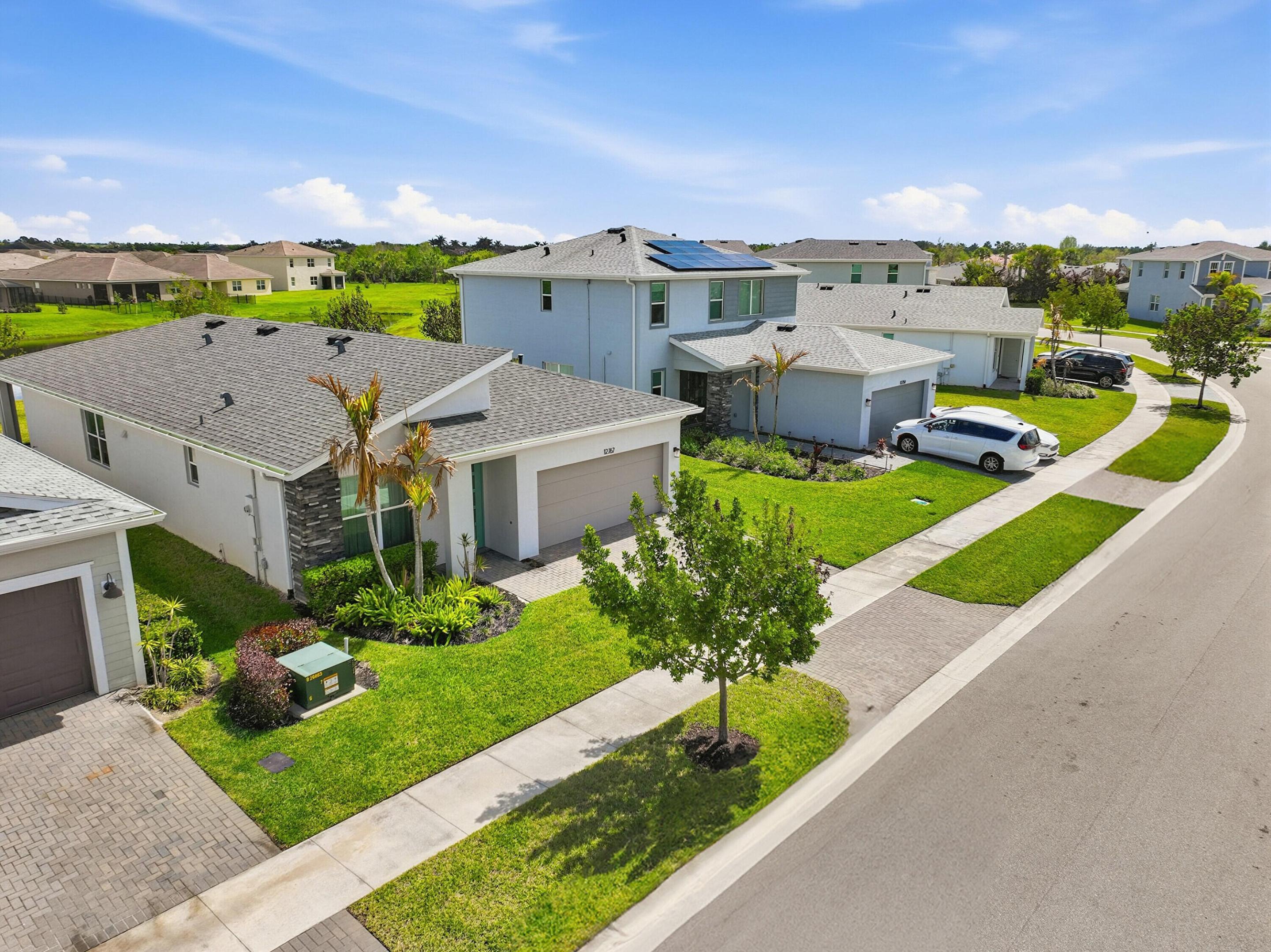 12767 Sw Phoenix Drive Property Photo 40