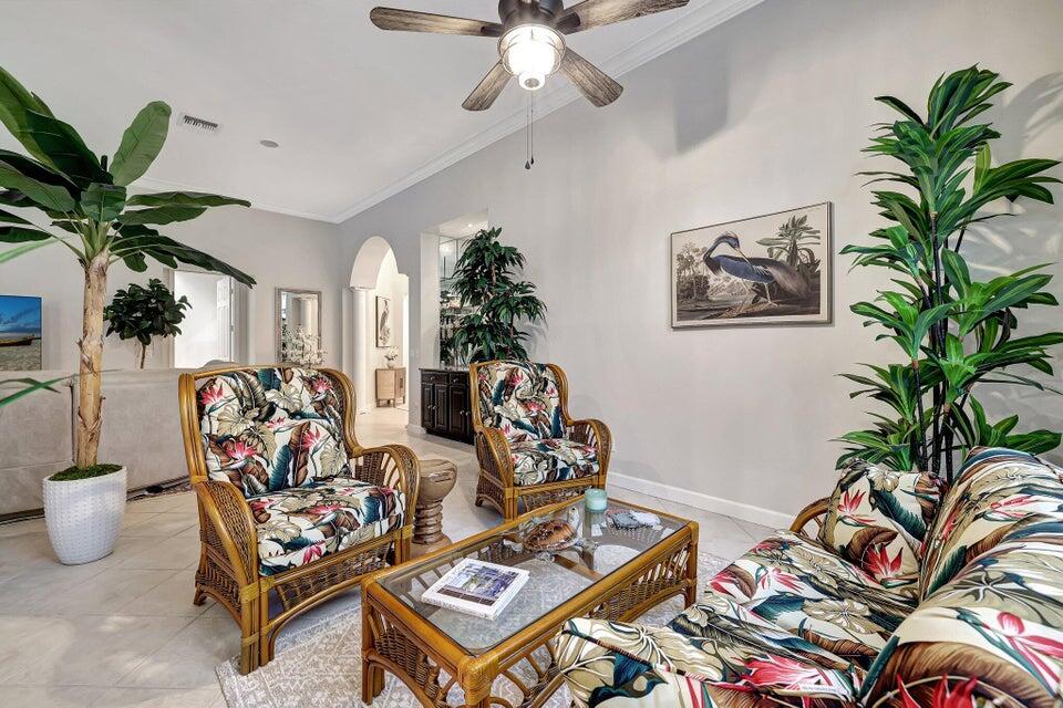 7602 Greenbrier Circle Property Photo 13