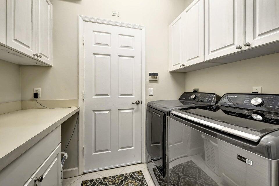7602 Greenbrier Circle Property Photo 24