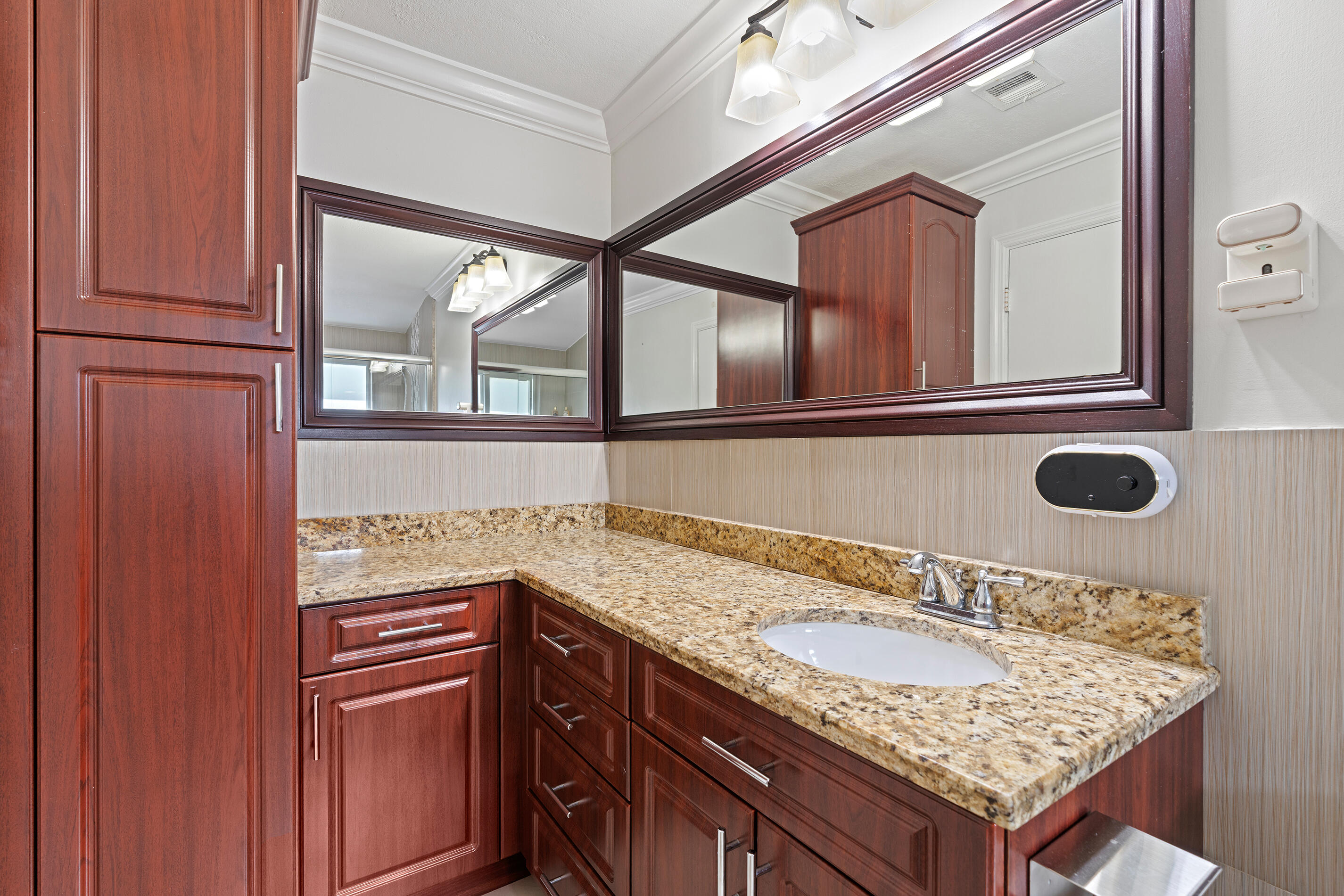 747 Avon Road Property Photo 15