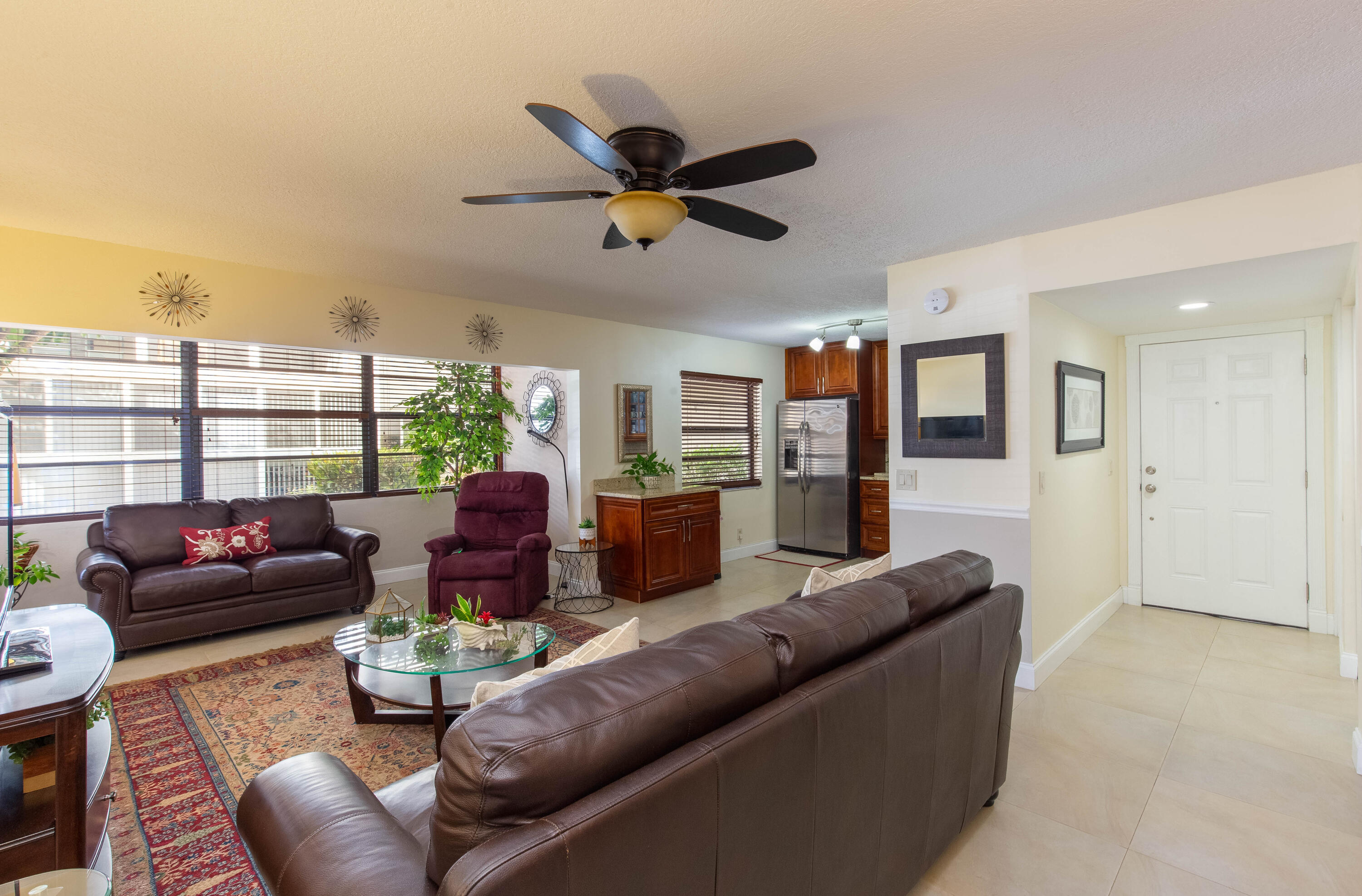 154 Capri D Property Photo 10