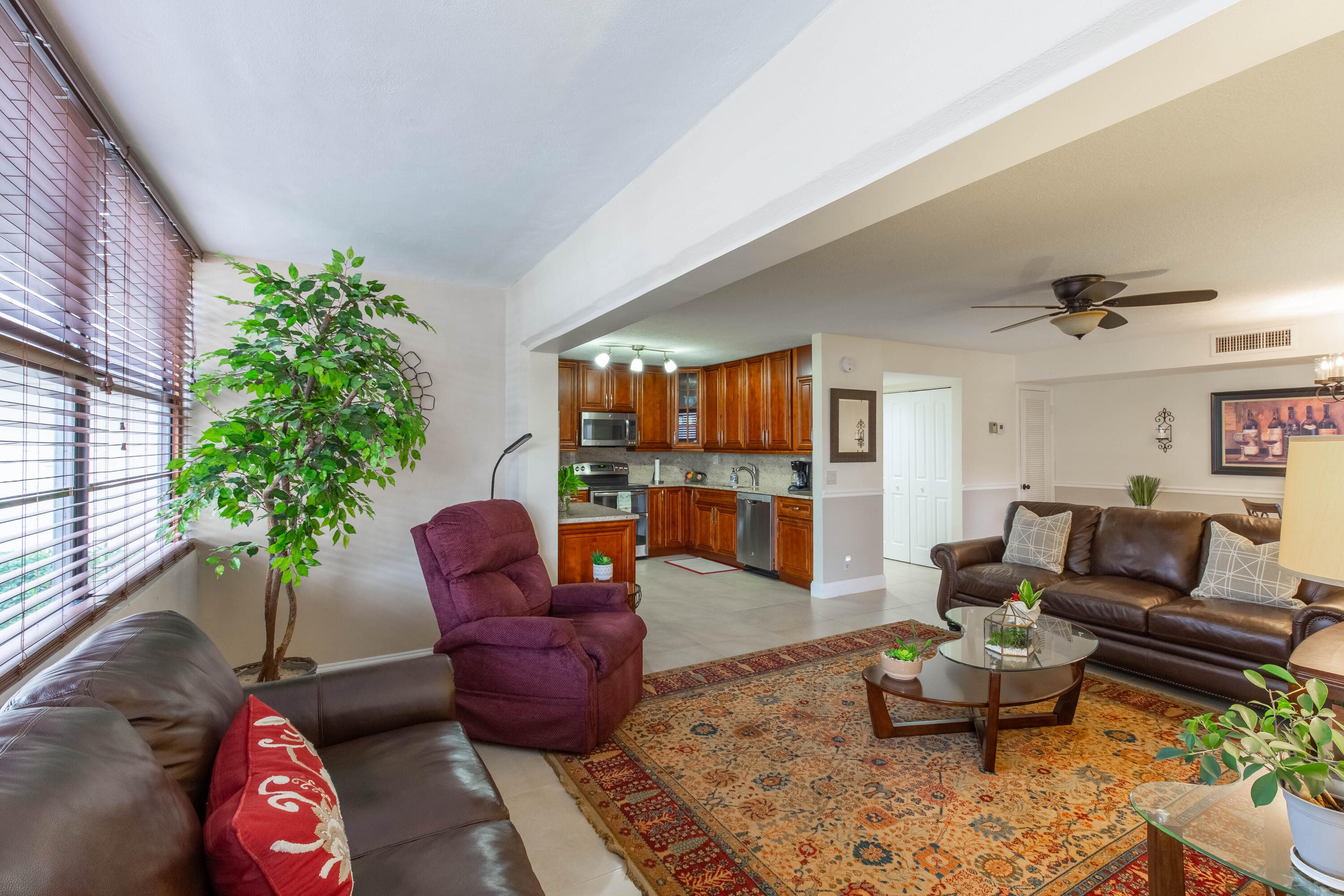 154 Capri D Property Photo 13