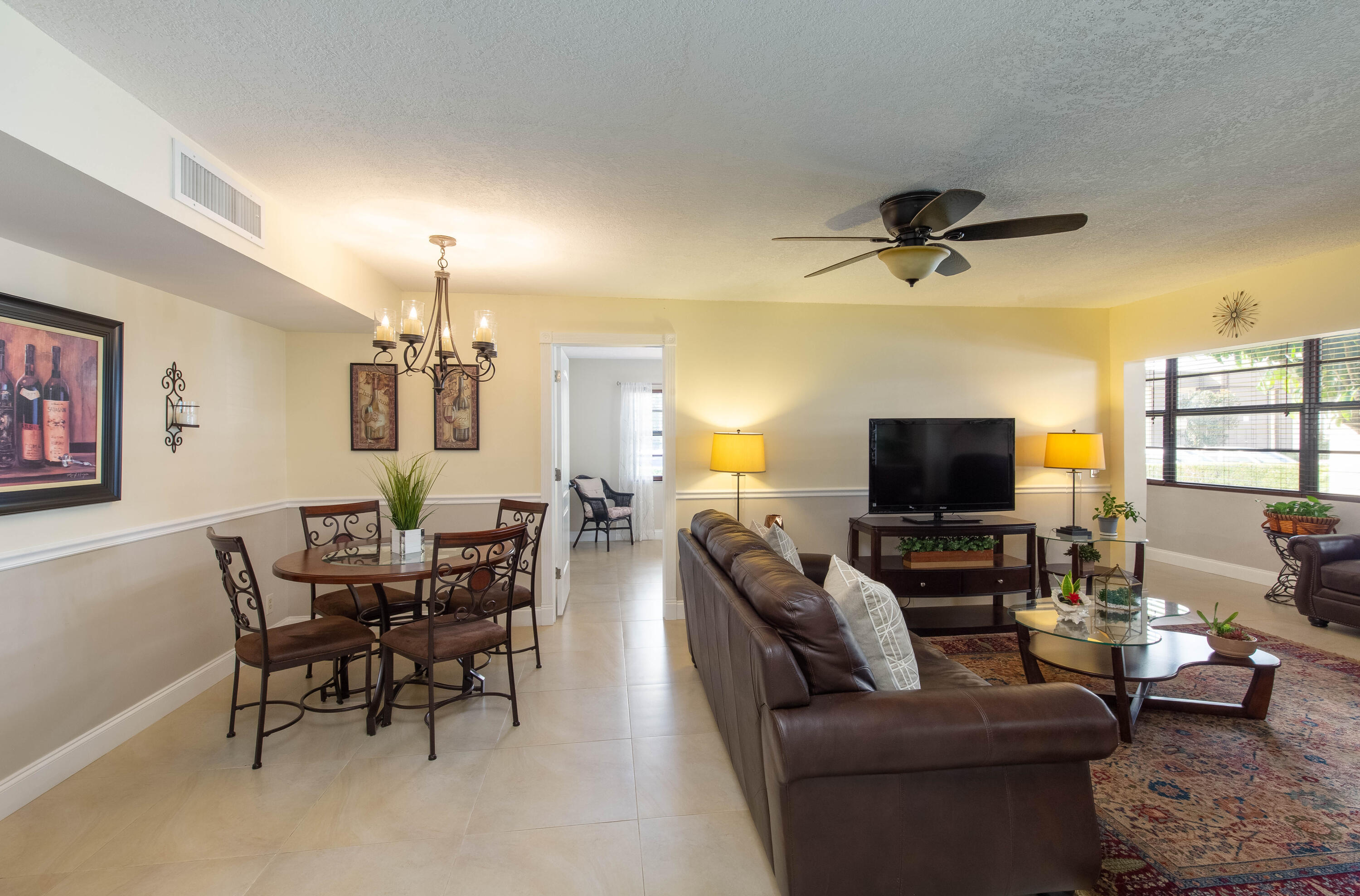 154 Capri D Property Photo 15