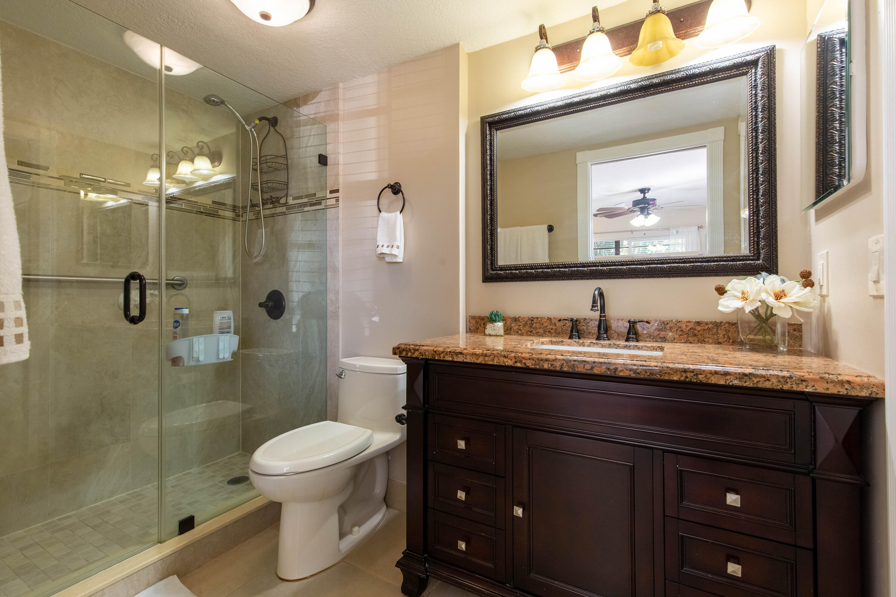 154 Capri D Property Photo 18