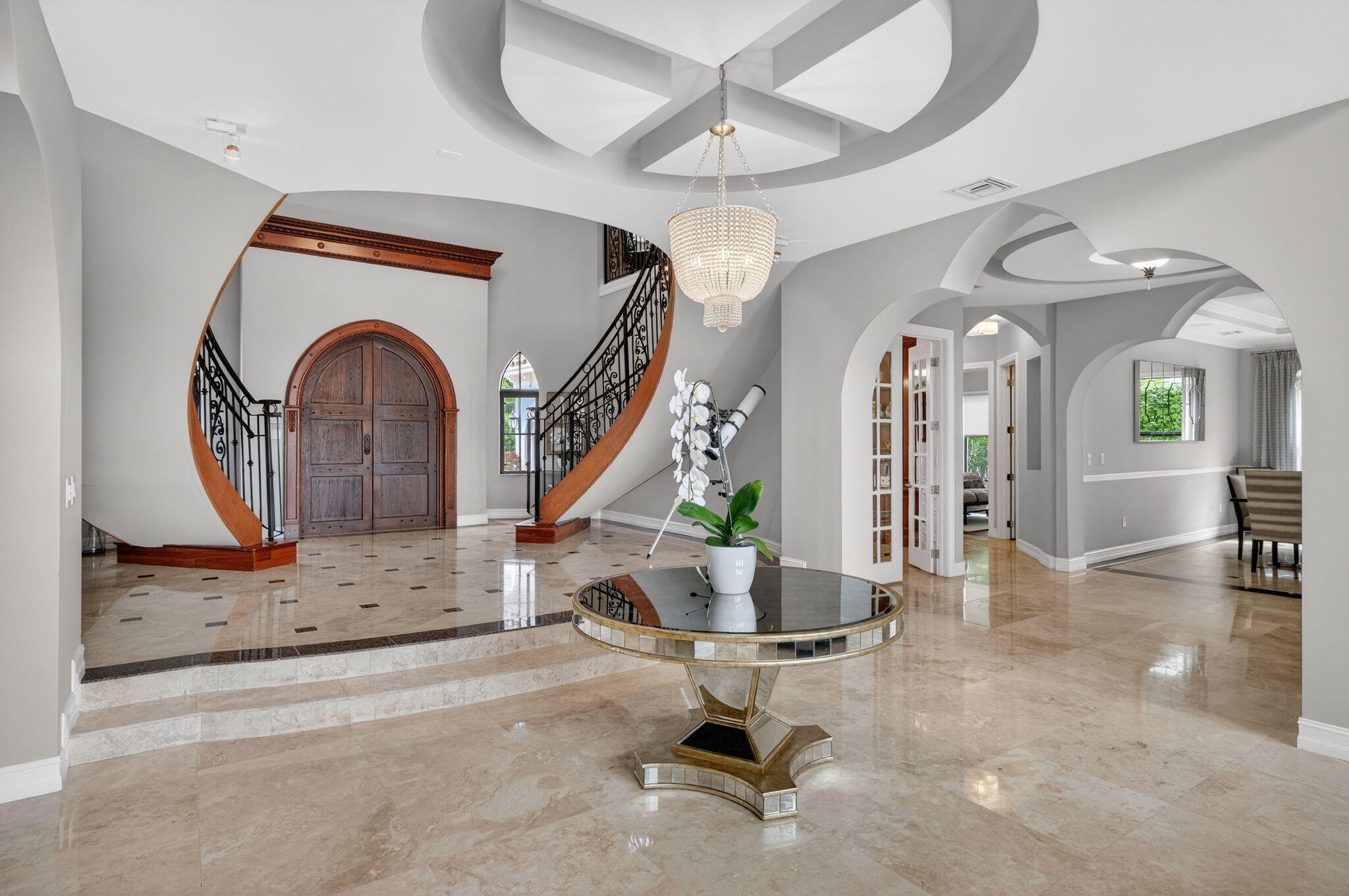 2406 Barcelona Drive Property Photo 15