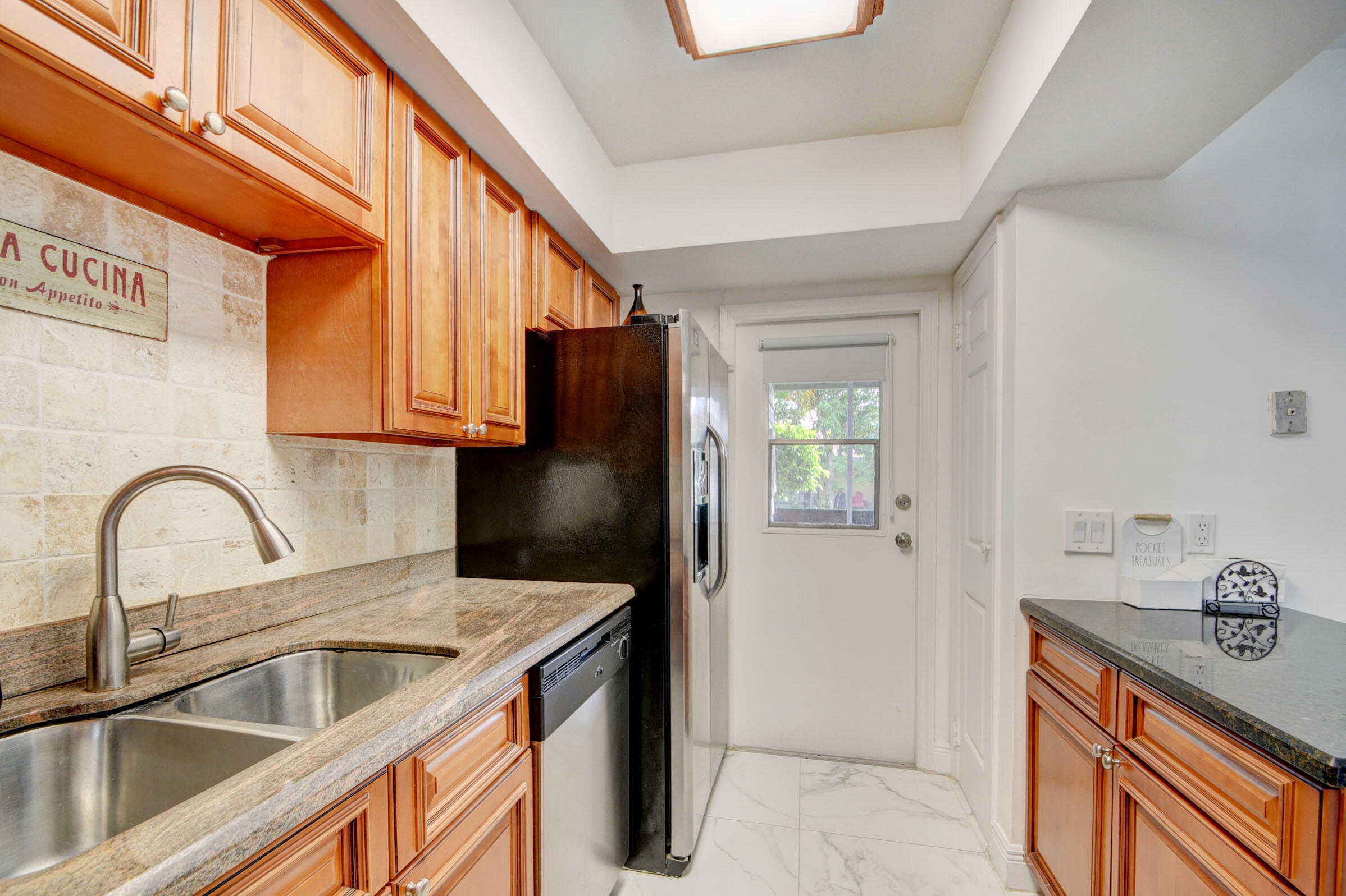 11862 E Brier Patch Ct Court Property Photo 12
