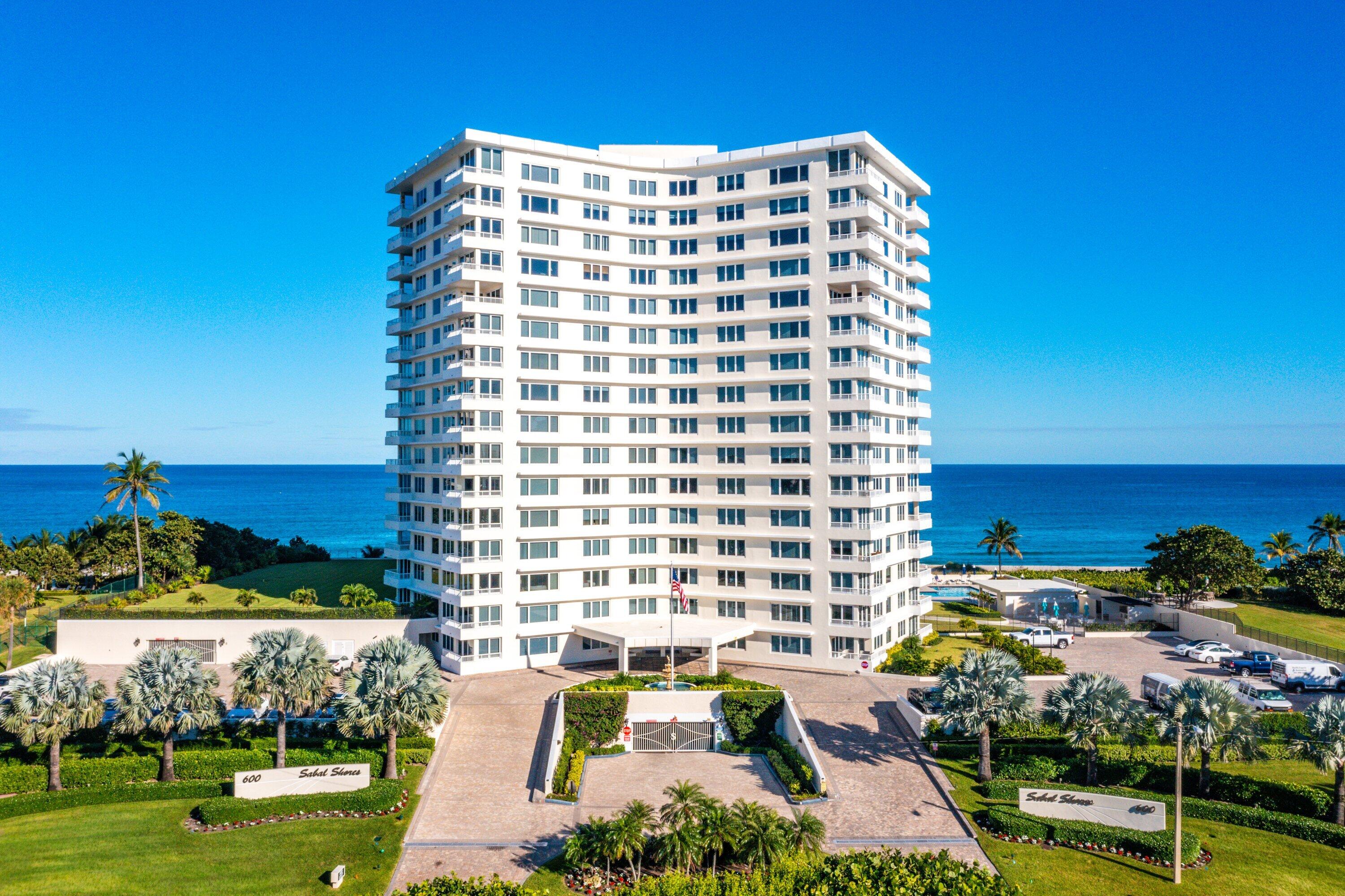 600 S Ocean Boulevard 504 Property Photo 2