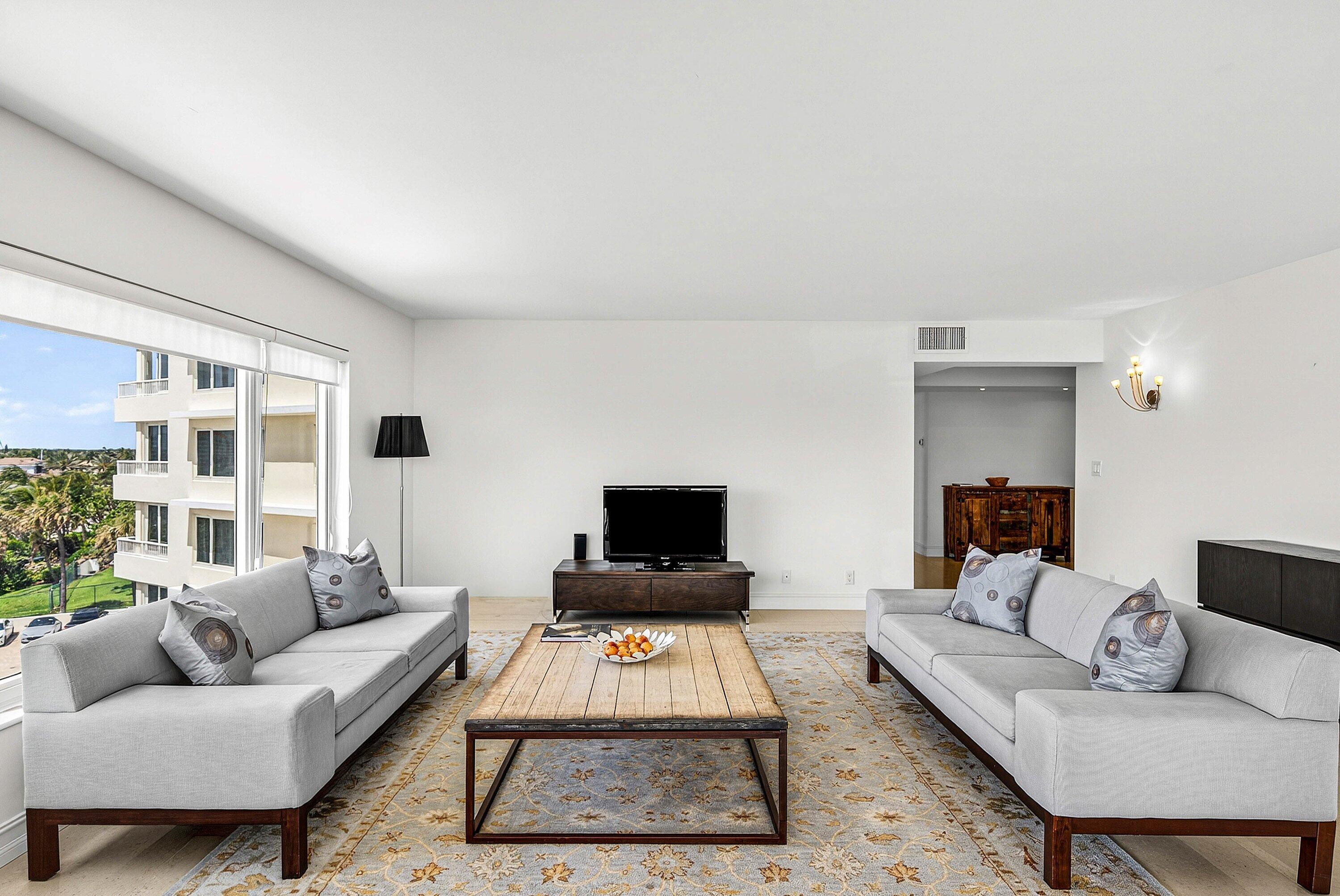 600 S Ocean Boulevard 504 Property Photo 6