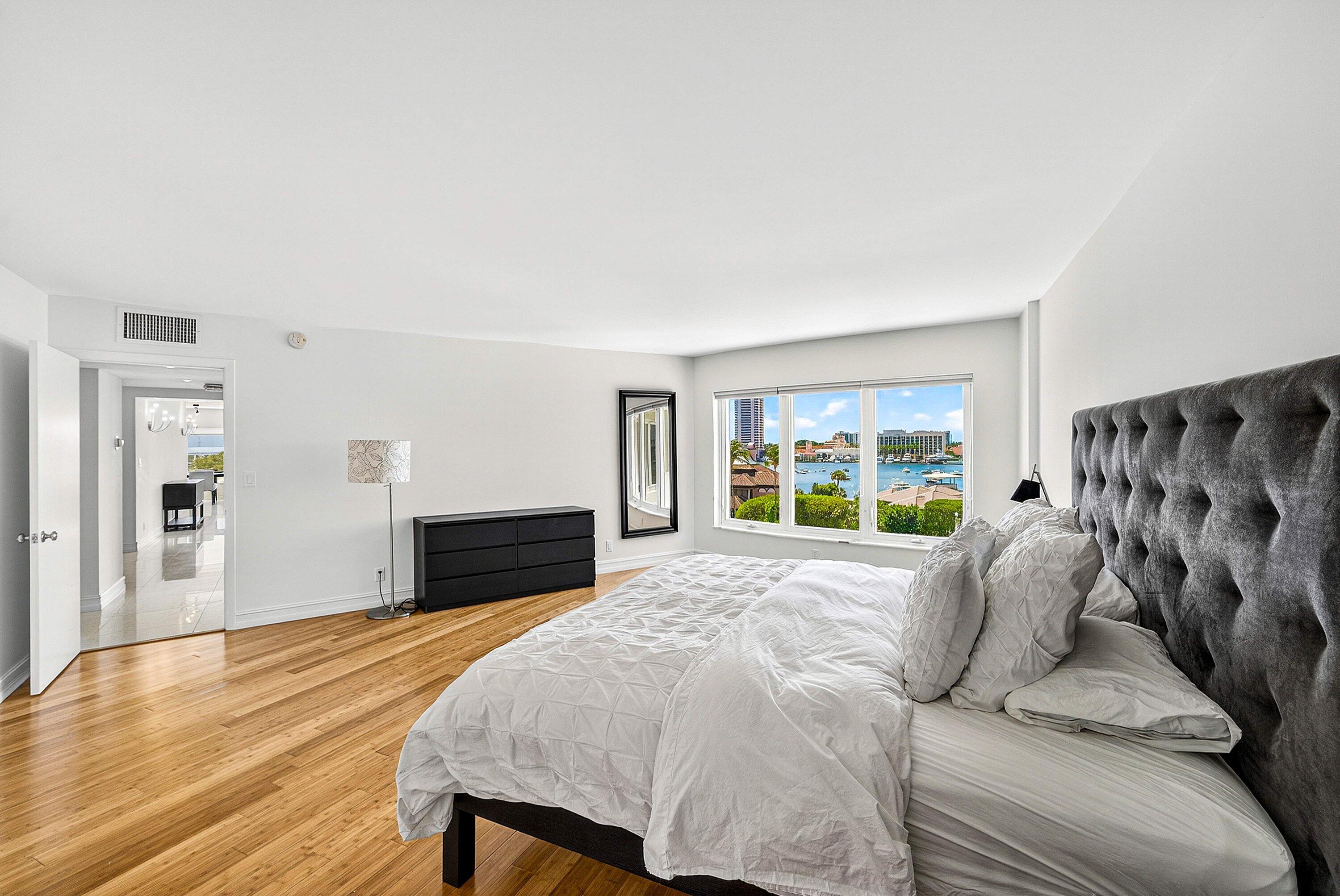 600 S Ocean Boulevard 504 Property Photo 17
