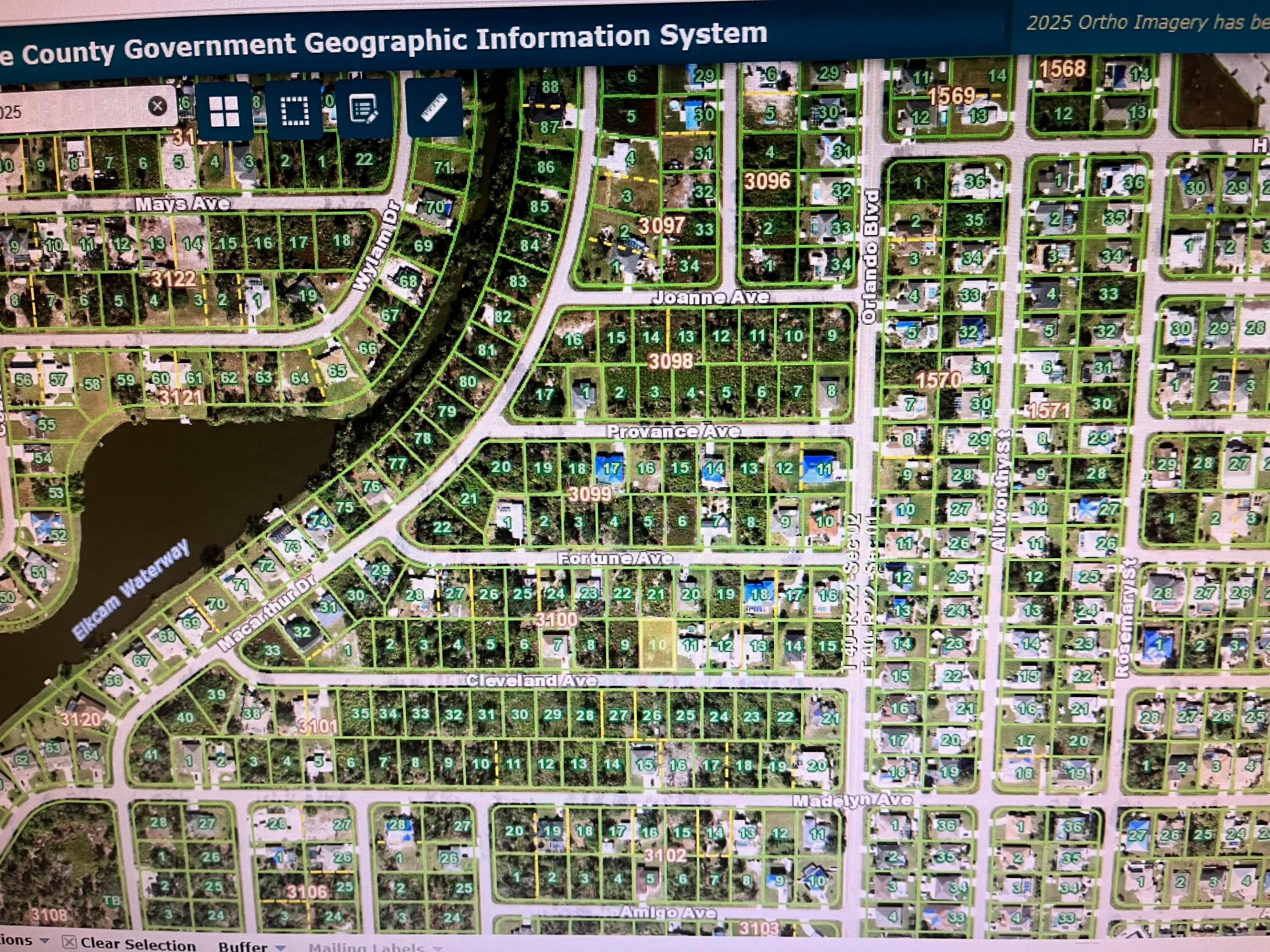22492 Cleveland Avenue Property Photo 3