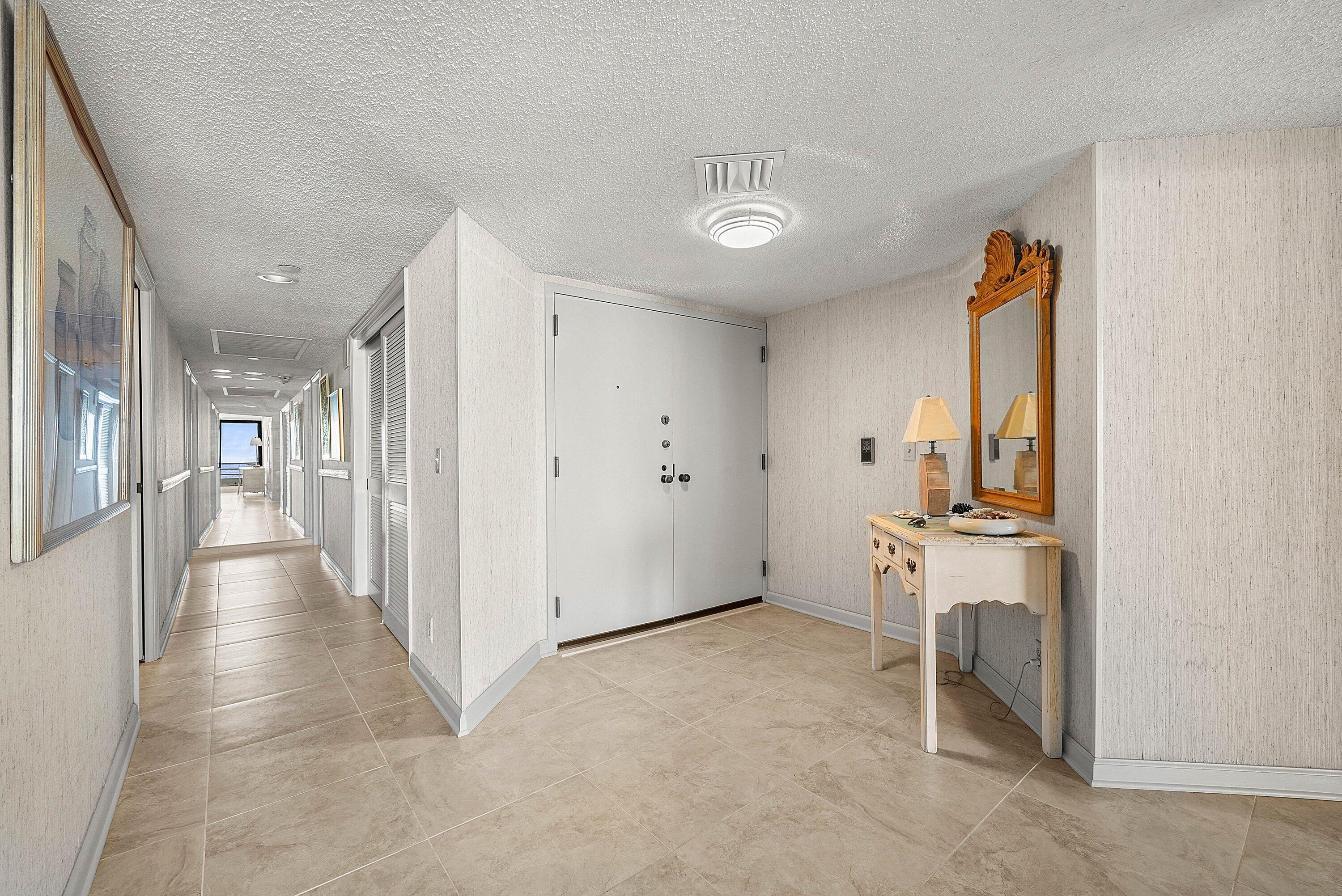 1500 S Ocean Boulevard 604 Property Photo 10