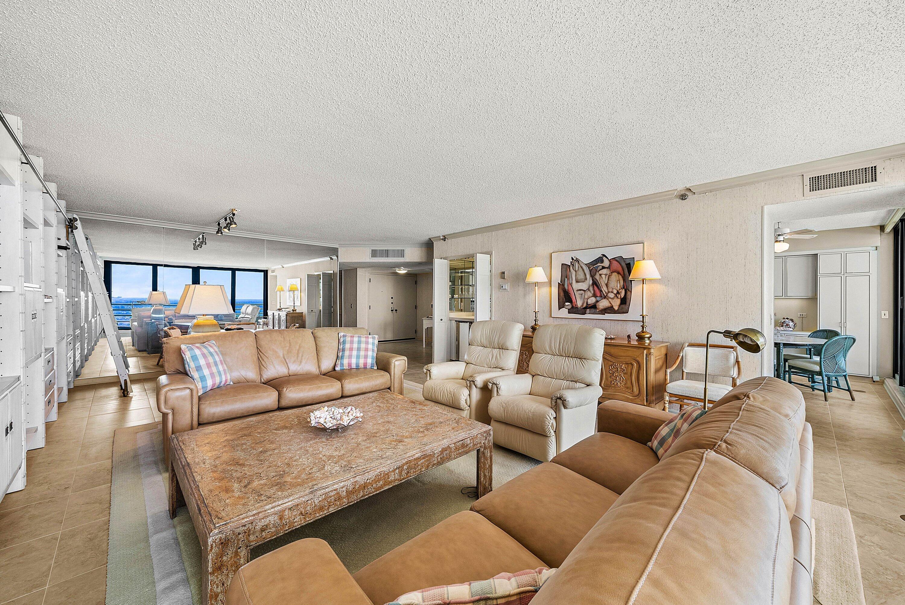 1500 S Ocean Boulevard 604 Property Photo 12