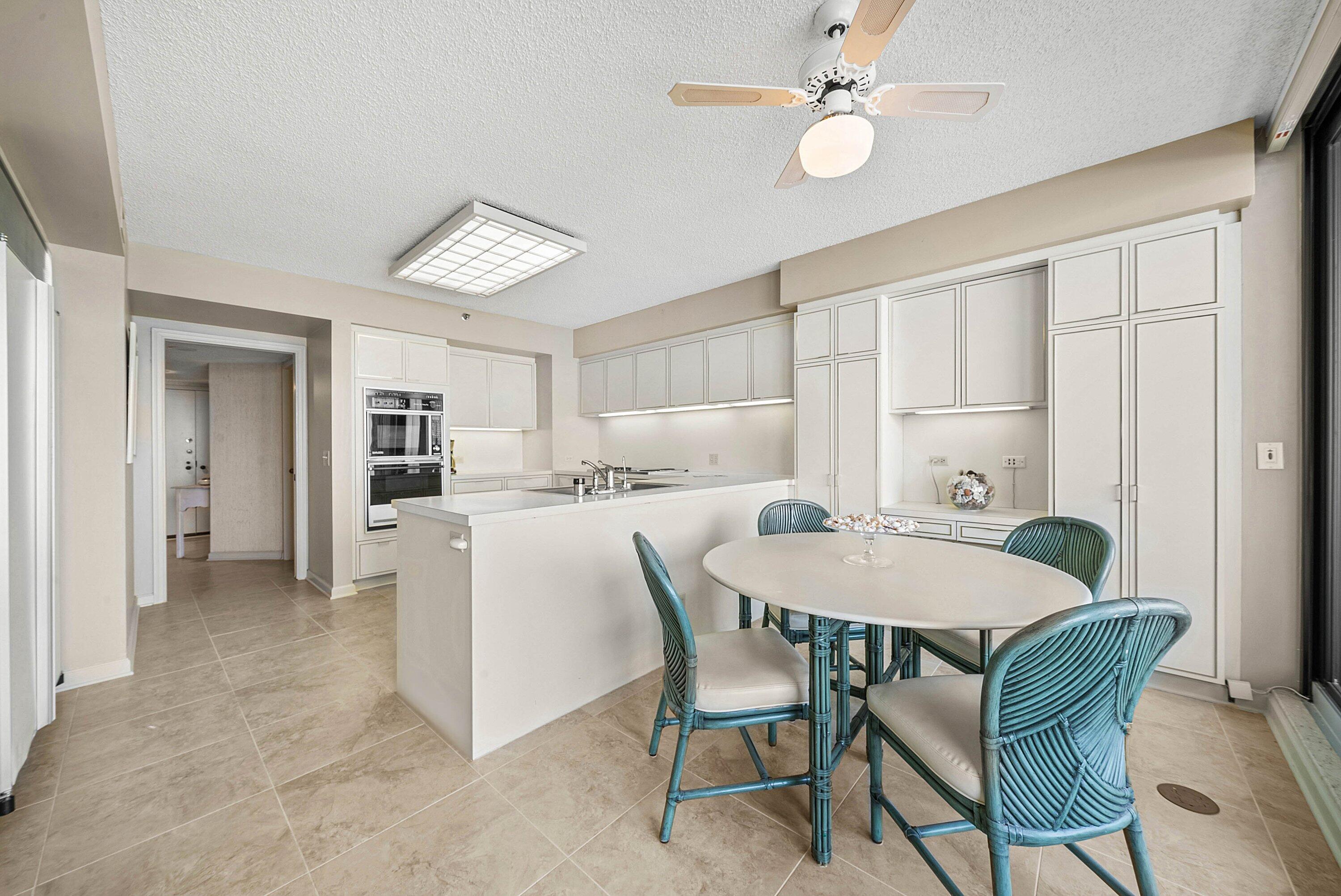 1500 S Ocean Boulevard 604 Property Photo 19