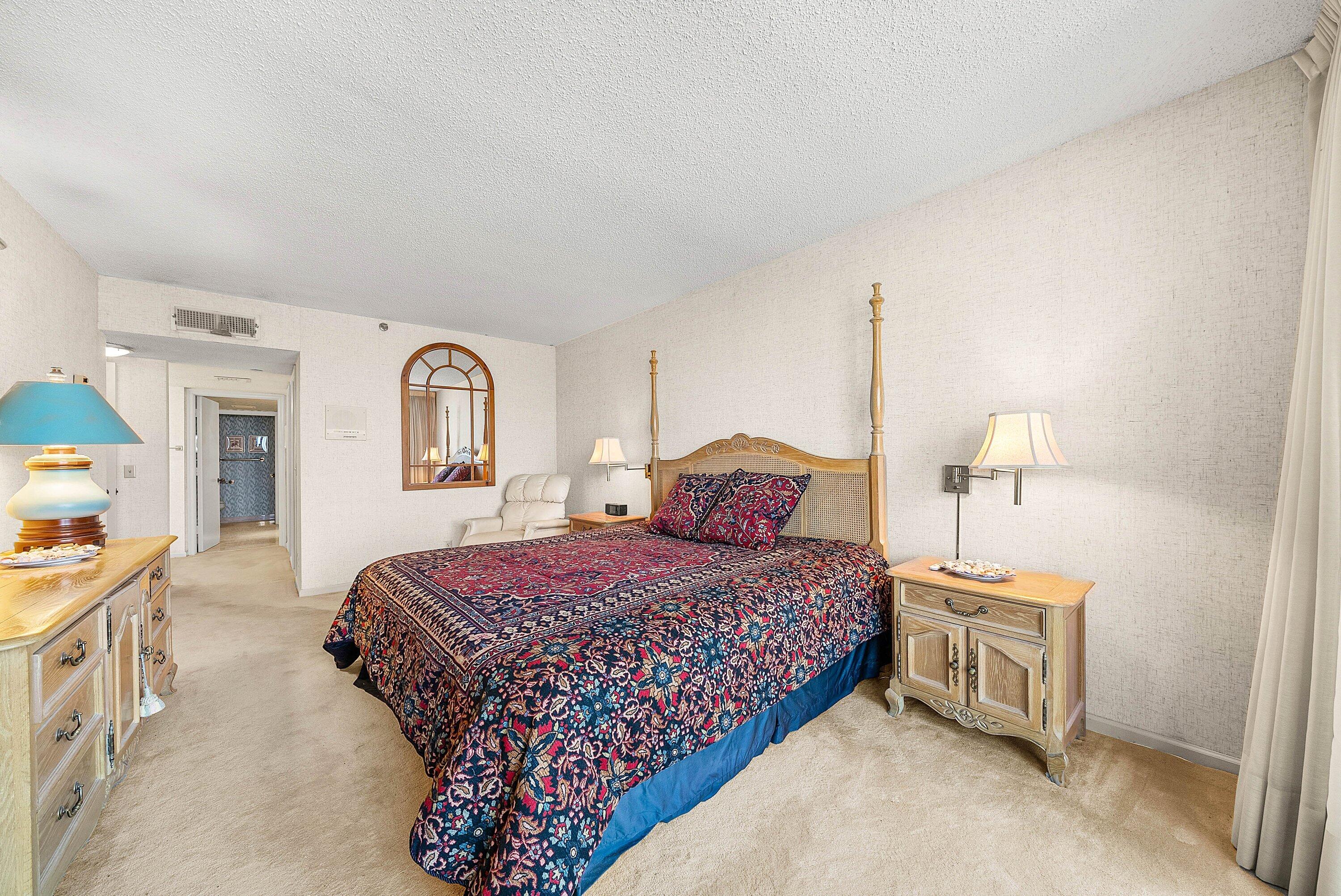1500 S Ocean Boulevard 604 Property Photo 23